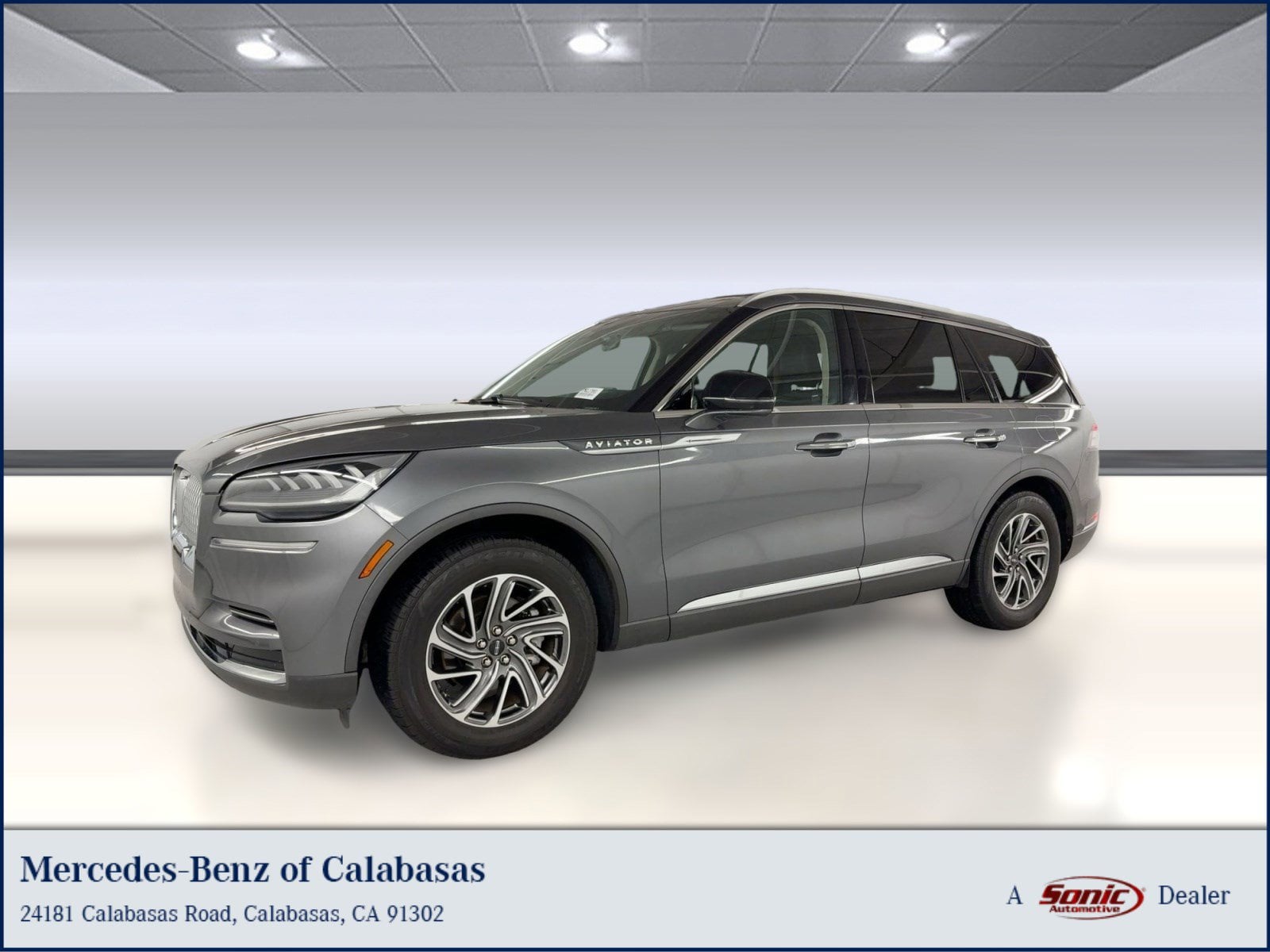 2021 Lincoln Aviator Base's photo