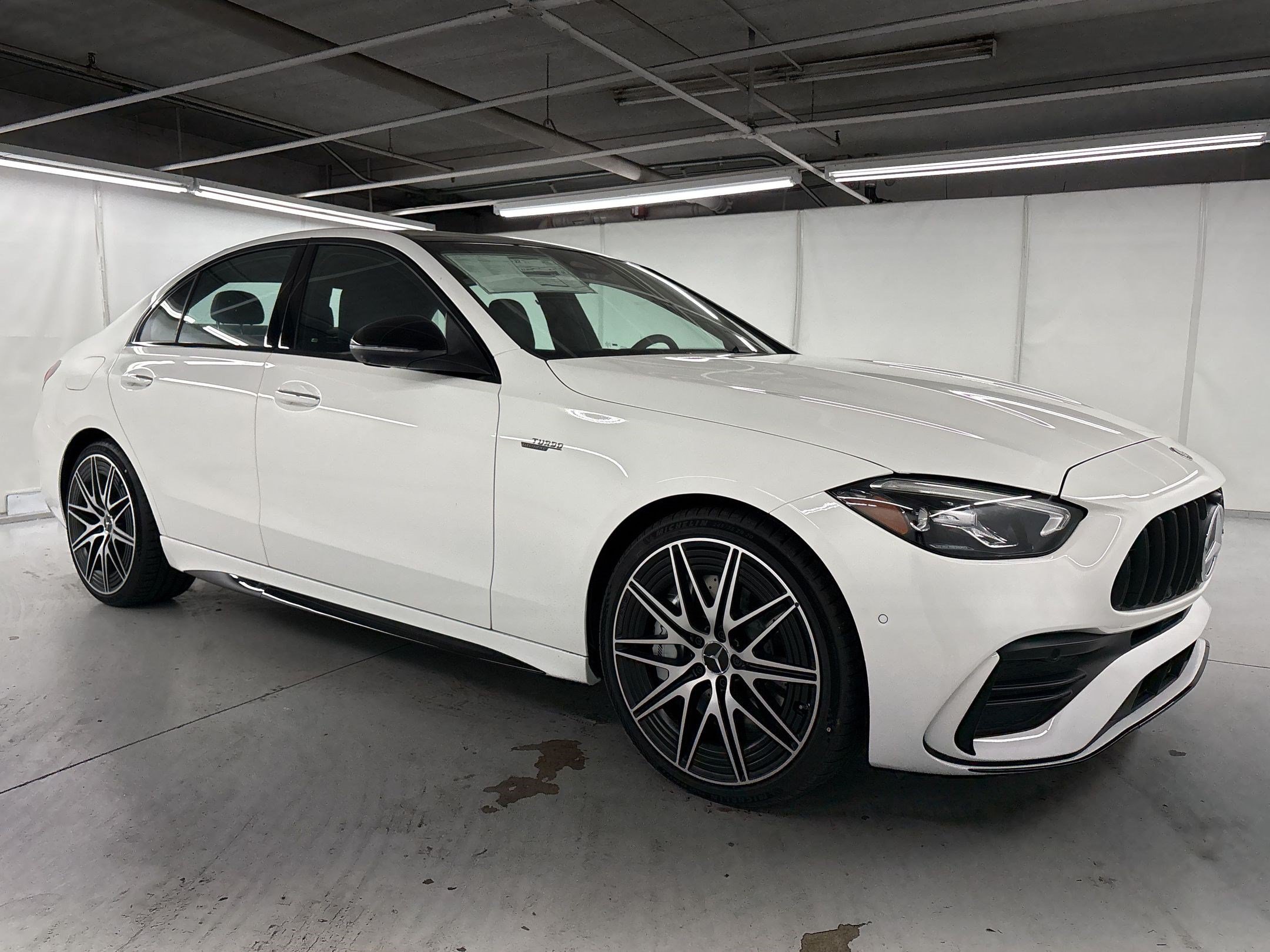 AMG C 43 4MATIC Sedan
