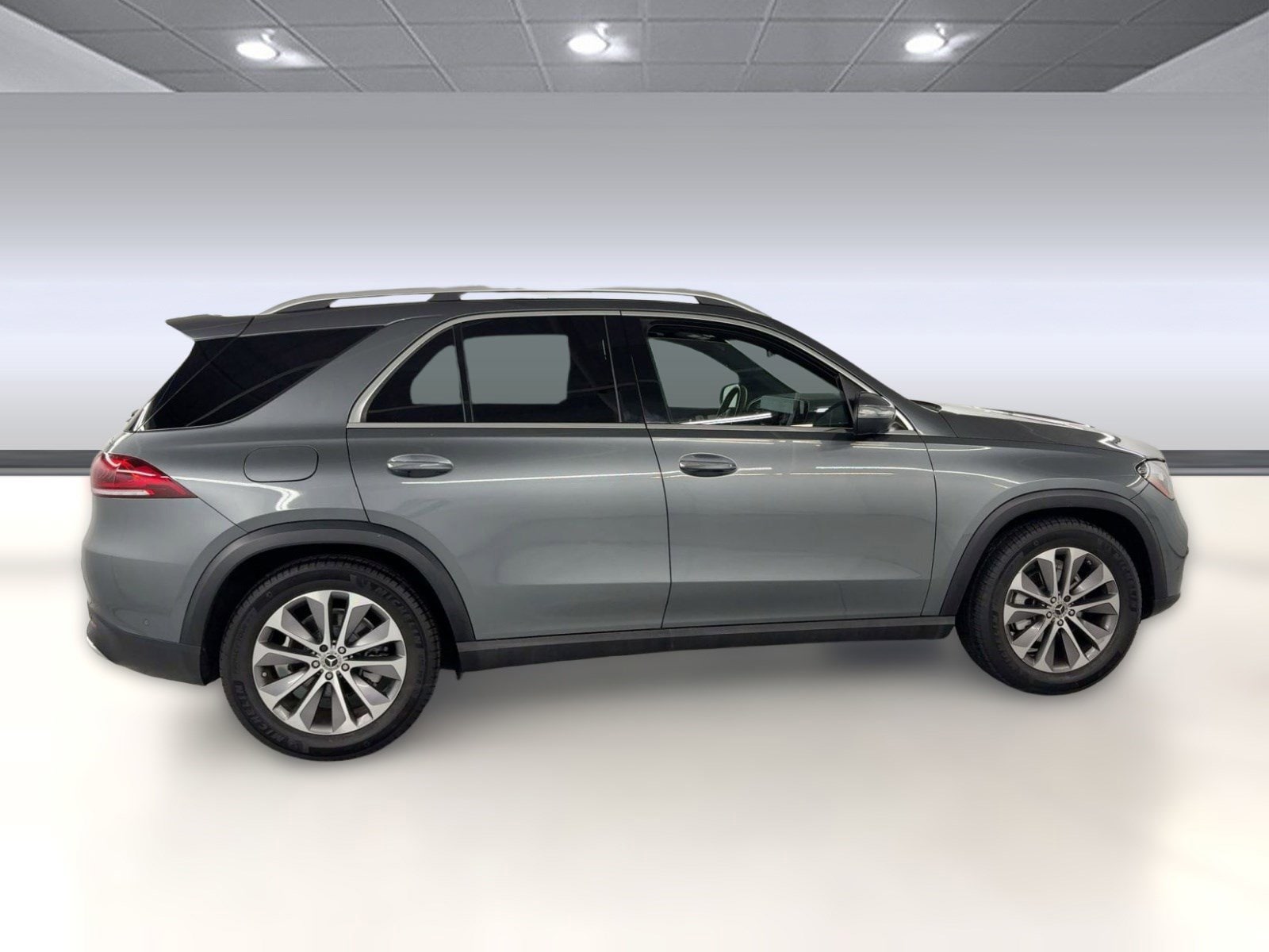 2023 Mercedes-Benz GLE 350 4MATIC photo 3