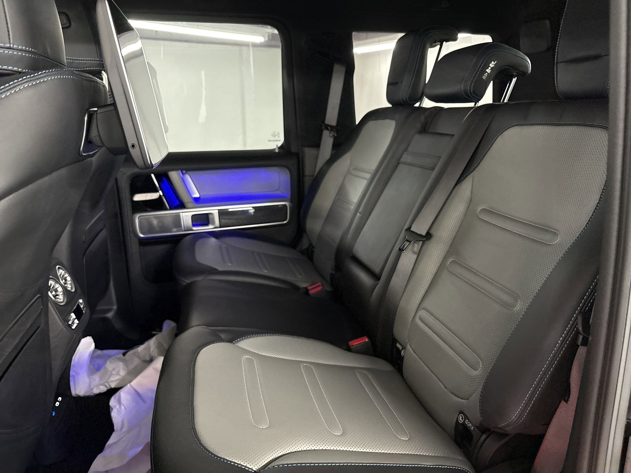 2025 Mercedes-Benz G-Class G580 - Photo 14