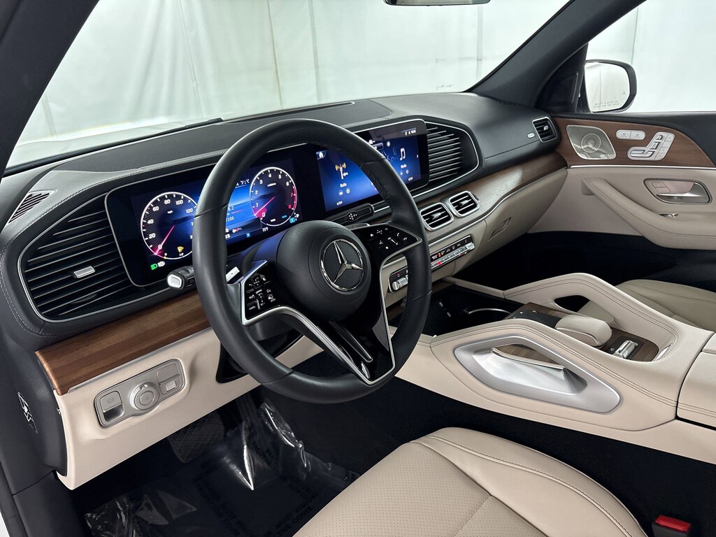 Used 2025 Mercedes-Benz GLS 450 4MATIC SUV