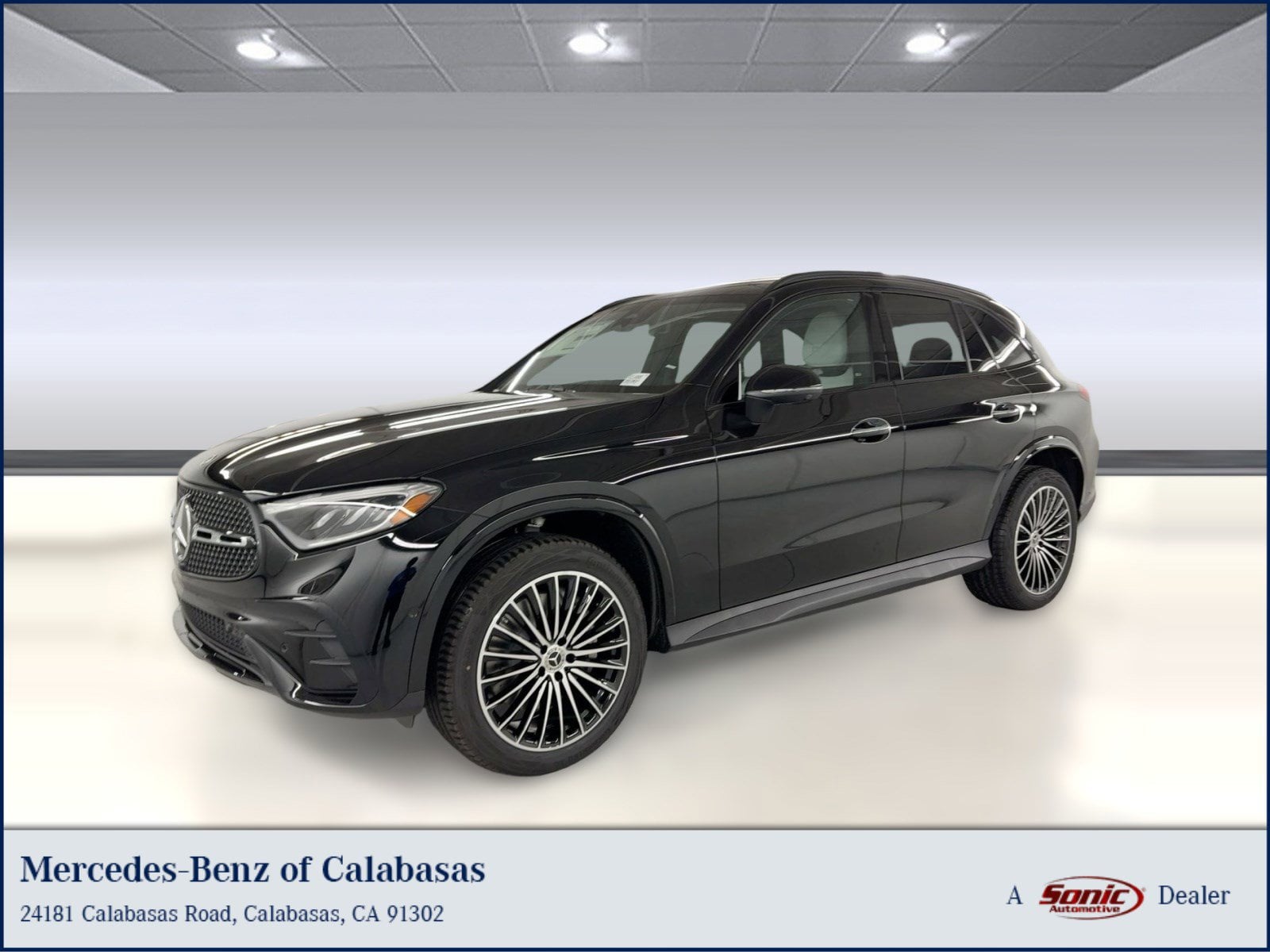 2026 Mercedes-Benz GLC Base's photo