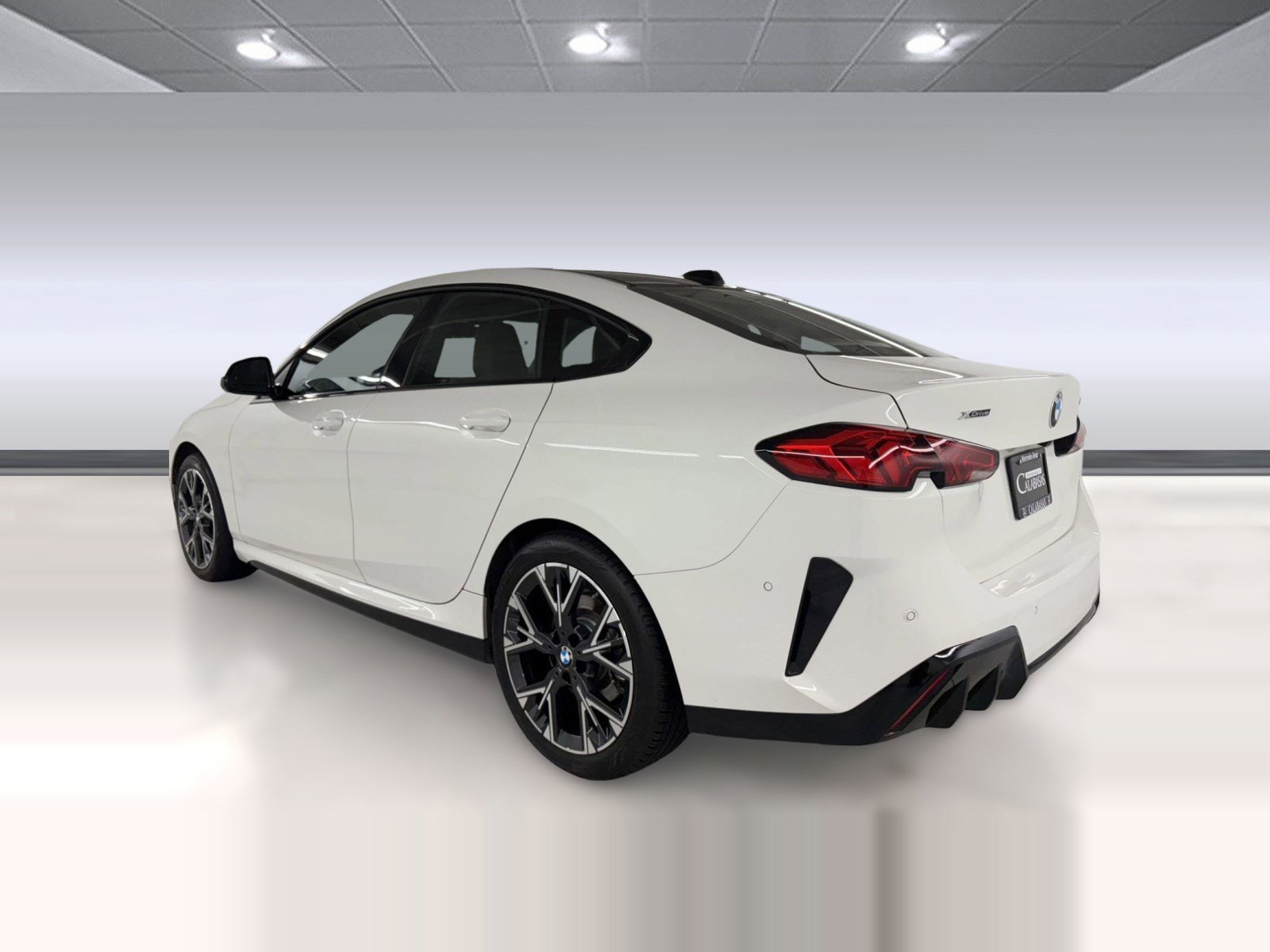 2025 BMW 228i xDrive photo 2