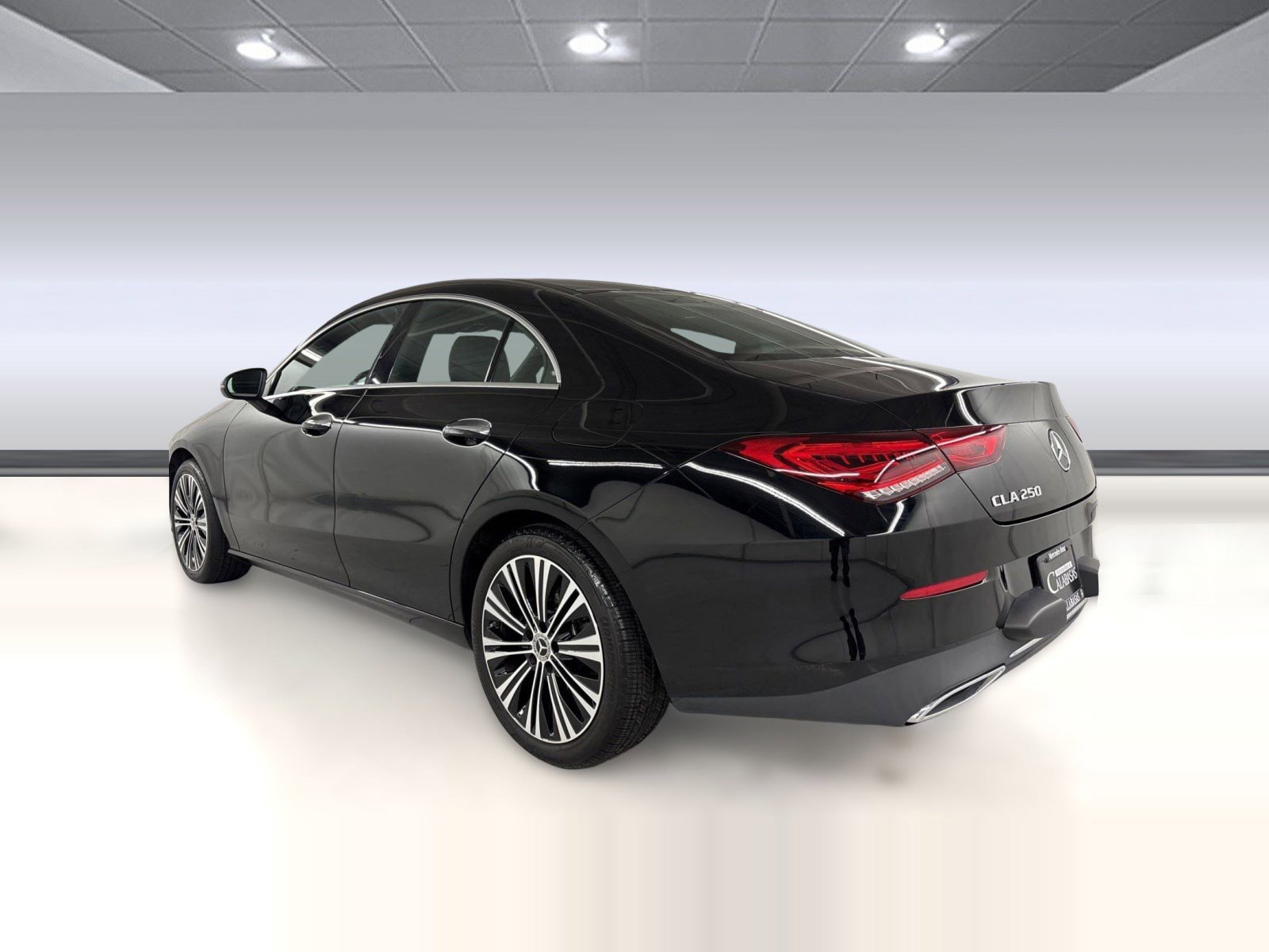 2023 Mercedes-Benz CLA 250 photo 2