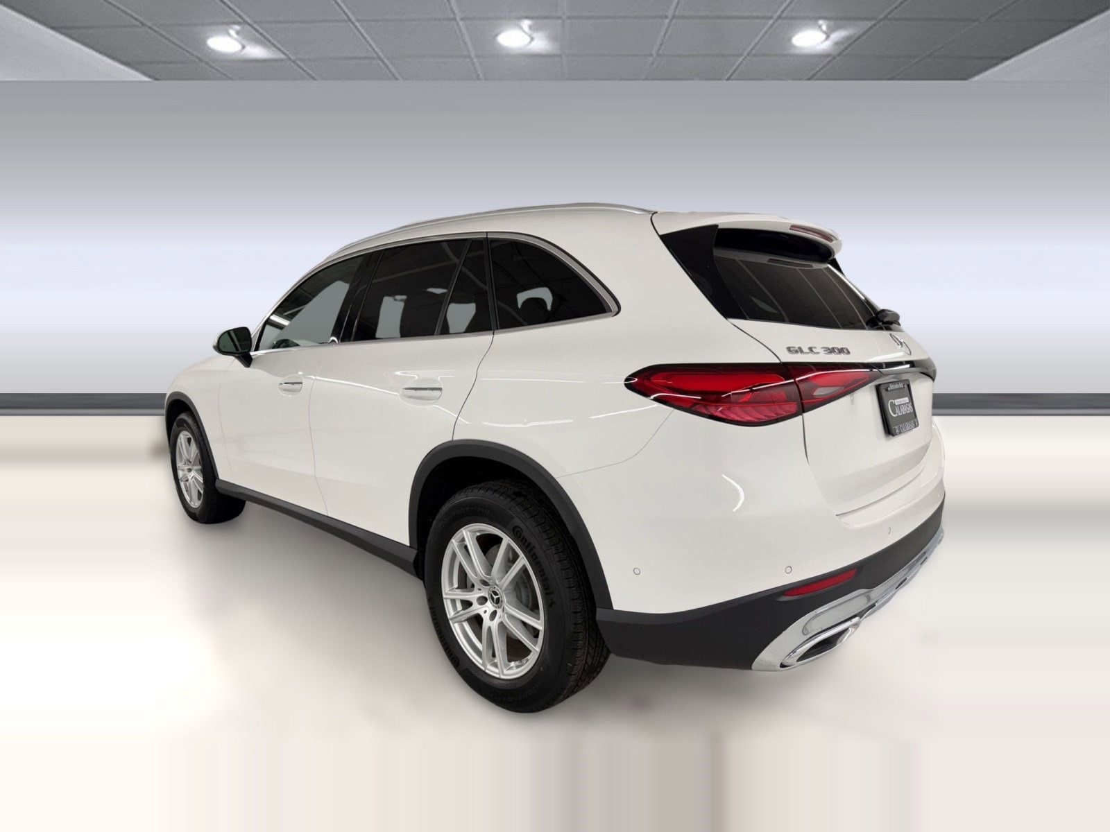 2026 Mercedes-Benz GLC 300 photo 2