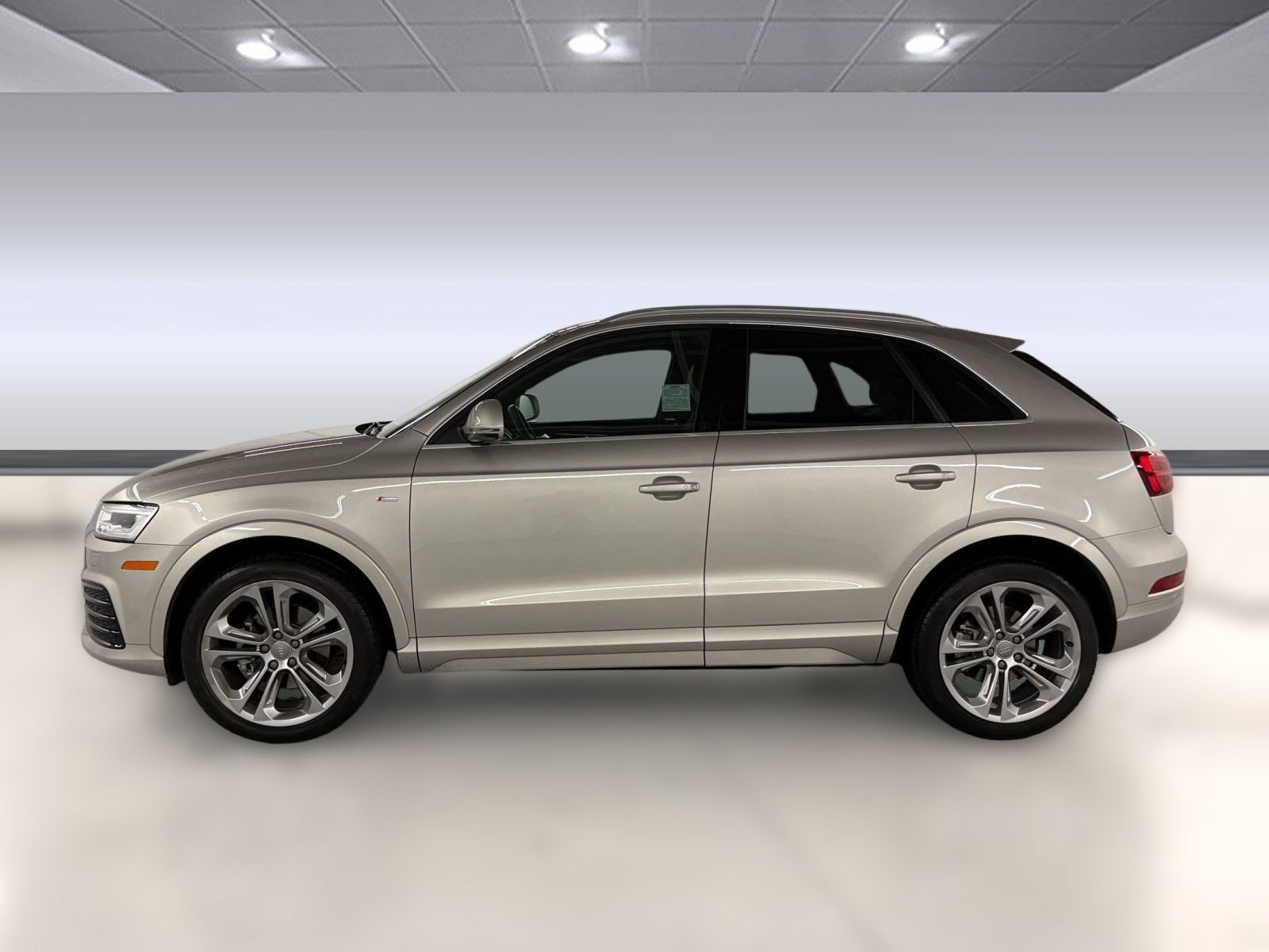 Used 2018 Audi Q3 Premium Plus with VIN WA1JCCFS2JR007304 for sale in Calabasas, CA