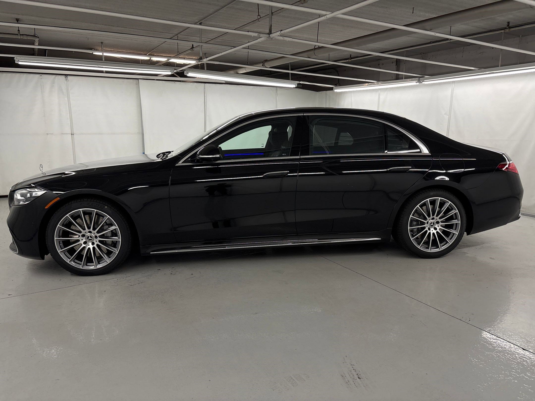 2026 Mercedes Benz S 580e 4MATIC photo 2