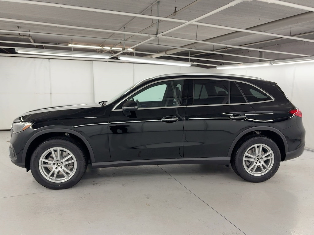 New 2026 Mercedes-Benz GLC 300 SUV