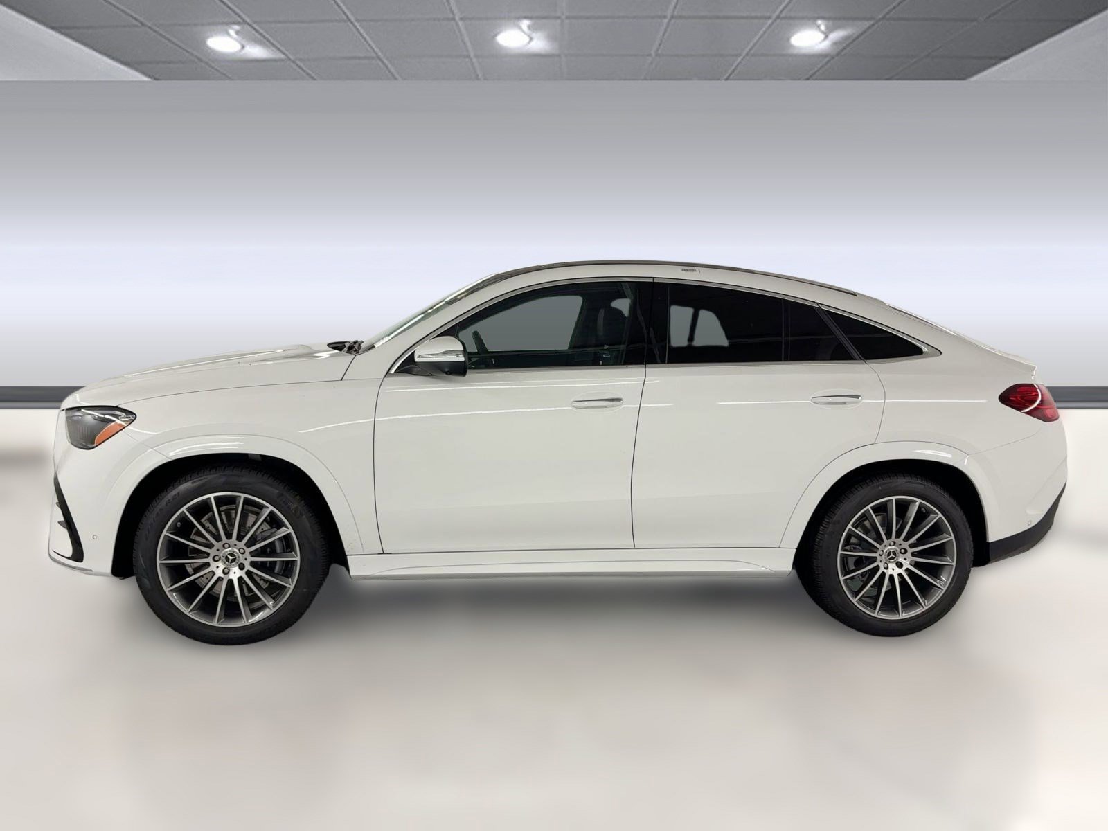 2026 Mercedes Benz GLE 450 4MATIC photo 2