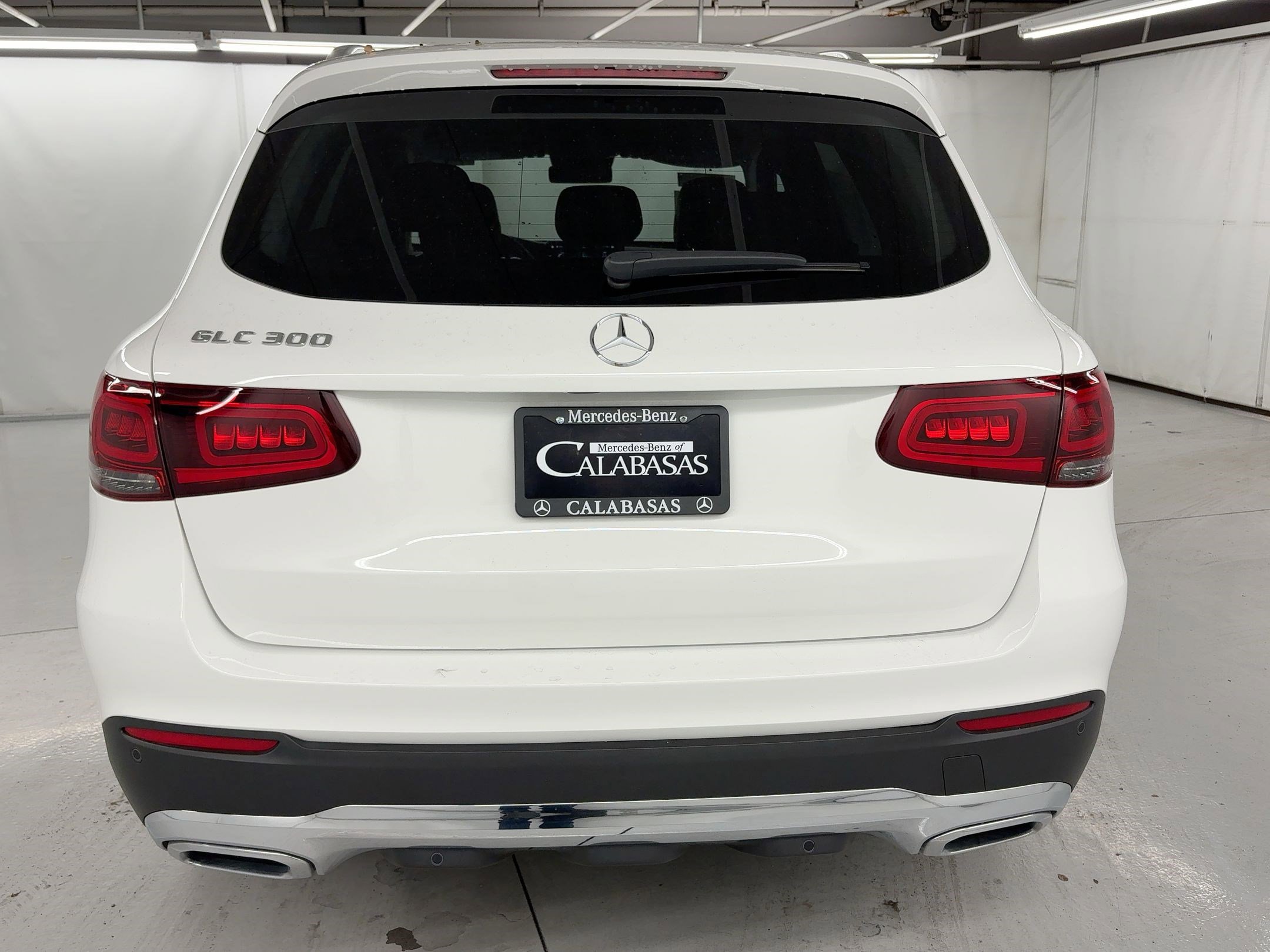 2022 Mercedes Benz GLC 300 photo 3