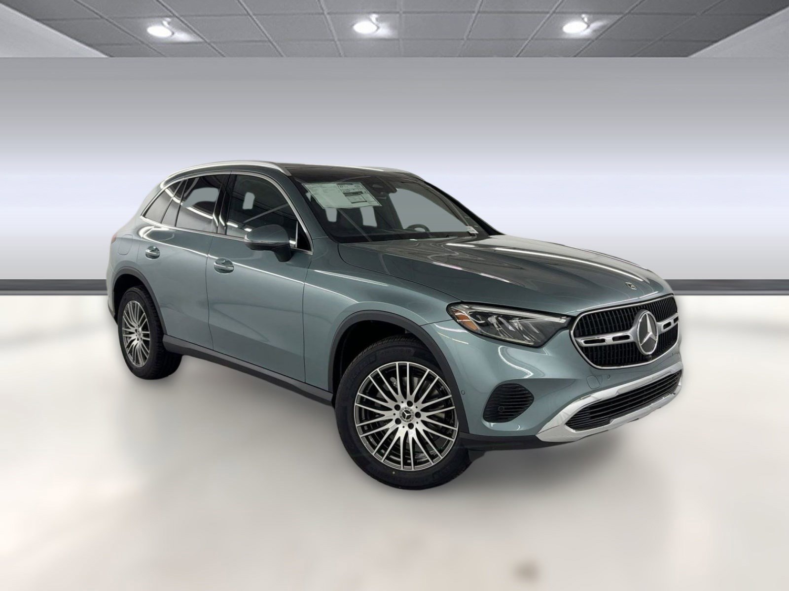 2026 Mercedes-Benz GLC 300 photo 6