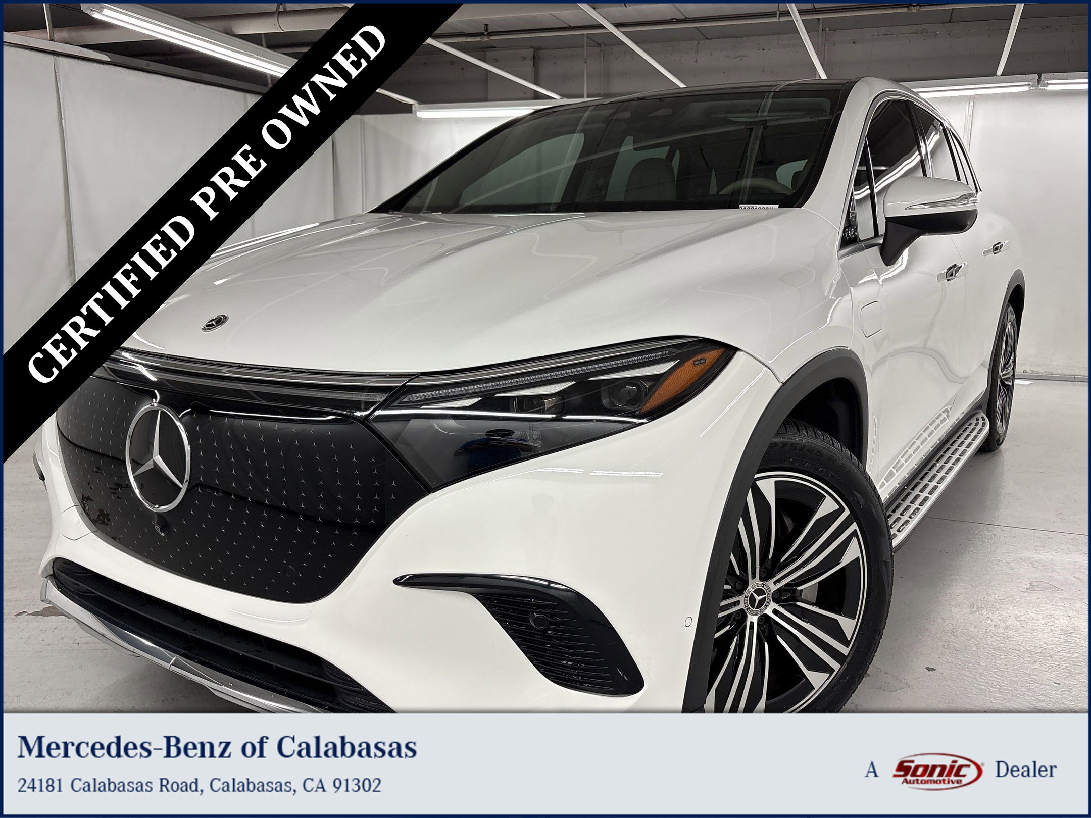 2023 Mercedes-Benz EQS SUV EQS 450+'s photo