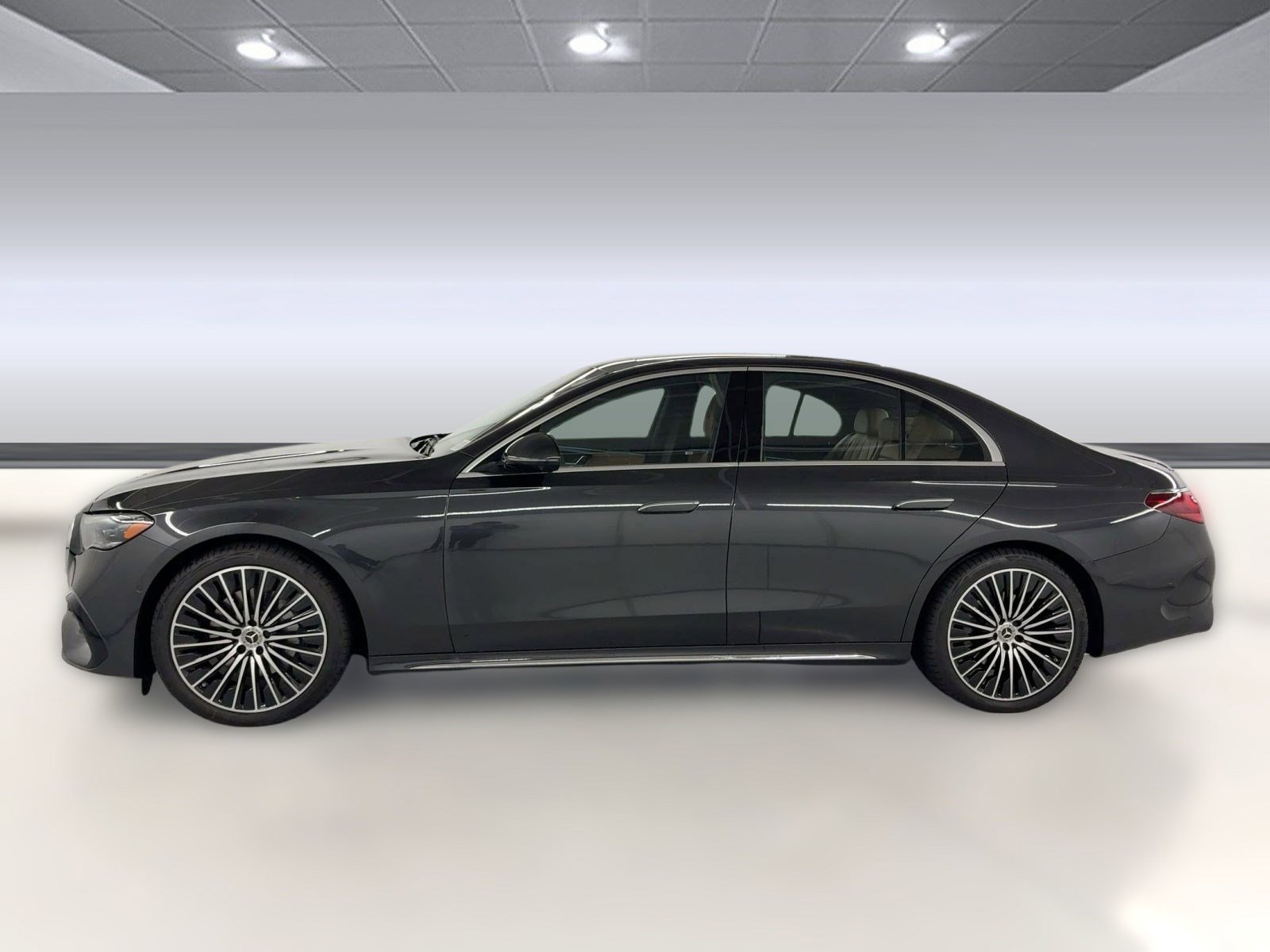 2025 Mercedes Benz E 350 4MATIC Sedan photo 2