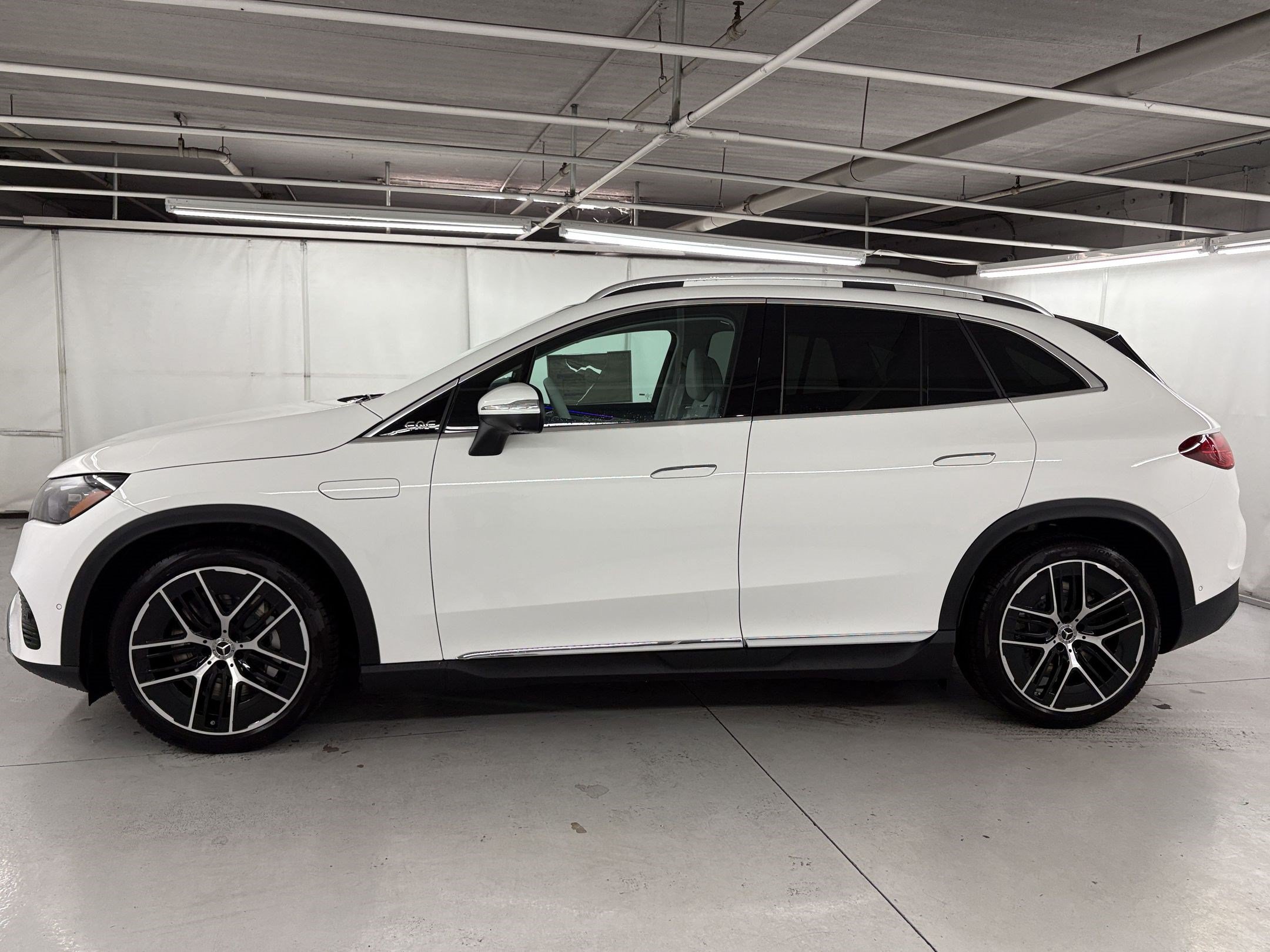 New 2027 Mercedes-Benz EQE 320+ SUV SUV