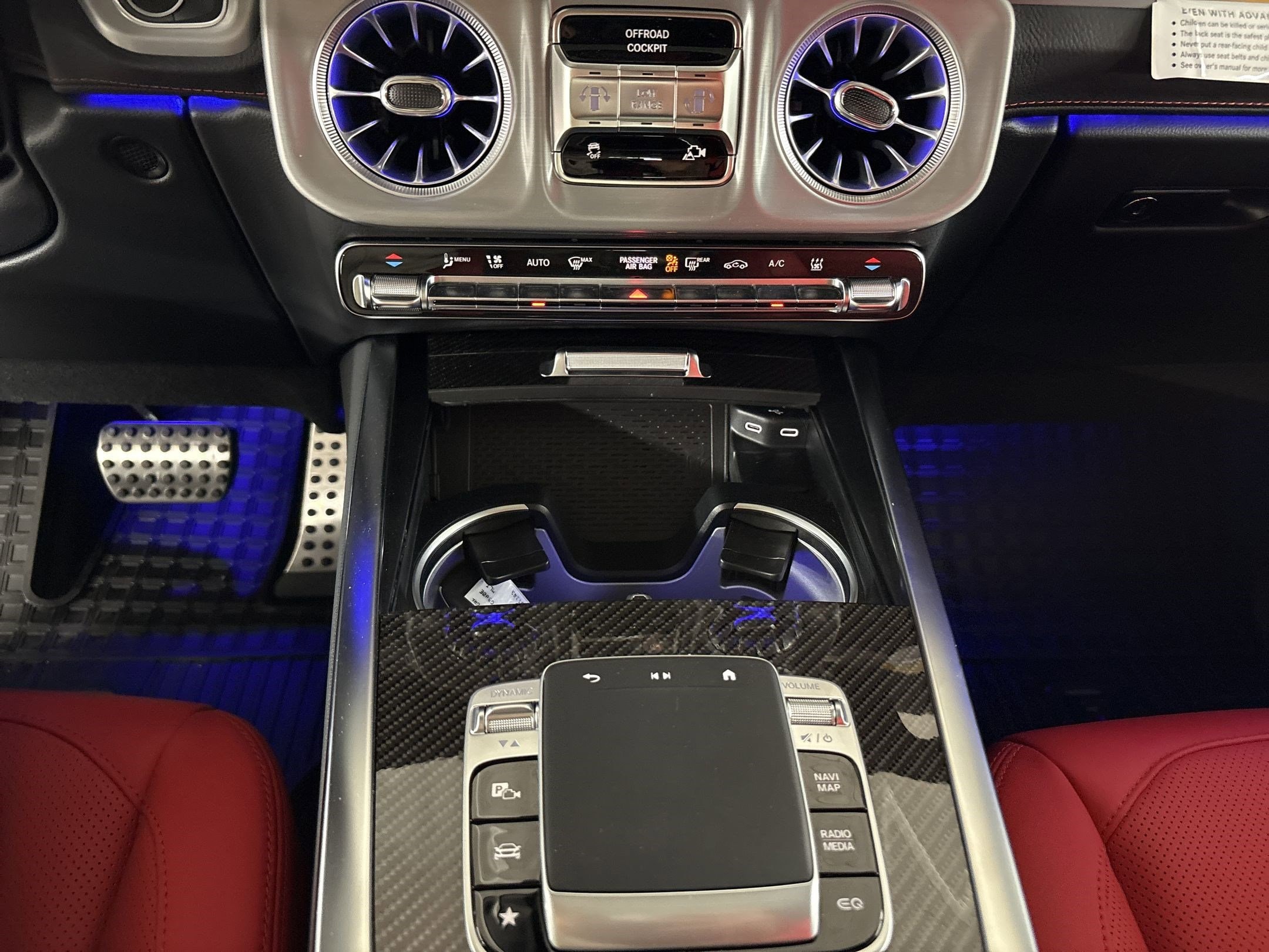2025 Mercedes-Benz G-Class G580 - Photo 24
