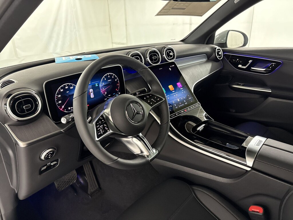 New 2026 Mercedes-Benz GLC 300 SUV