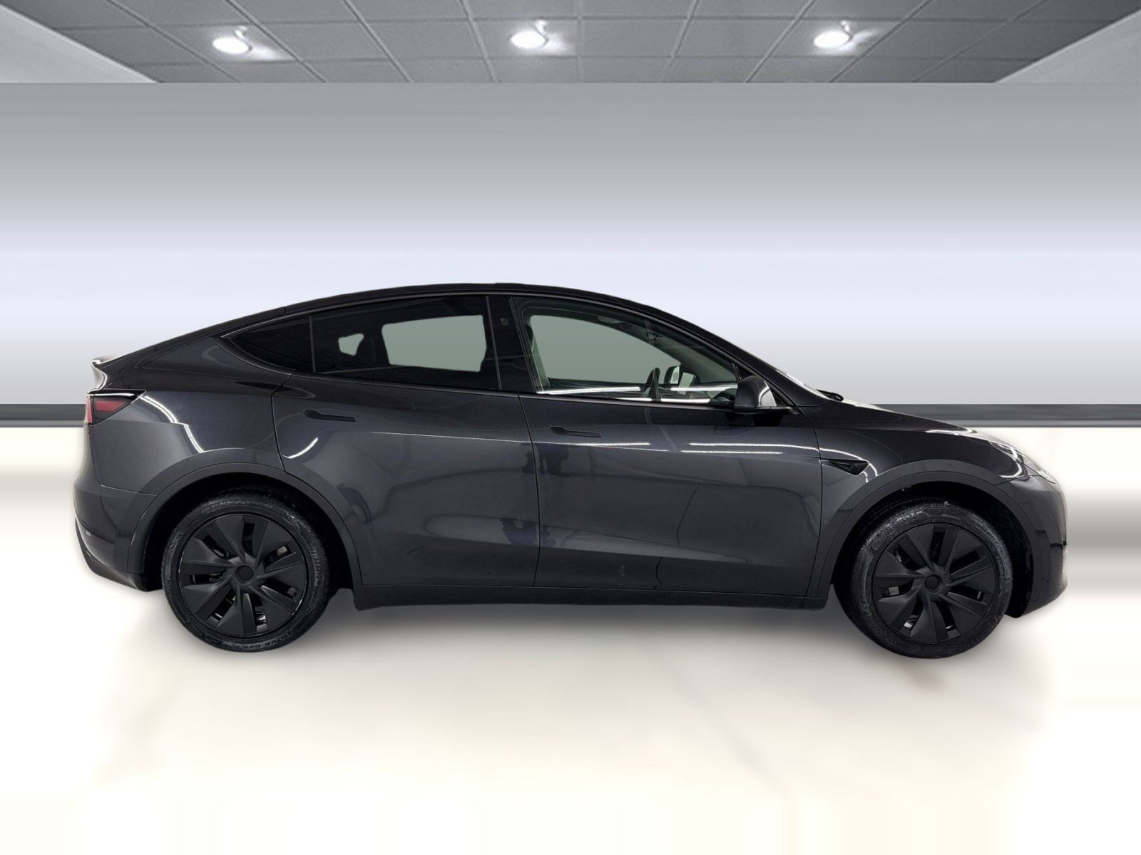 2024 Tesla Model Y Long Range photo 4