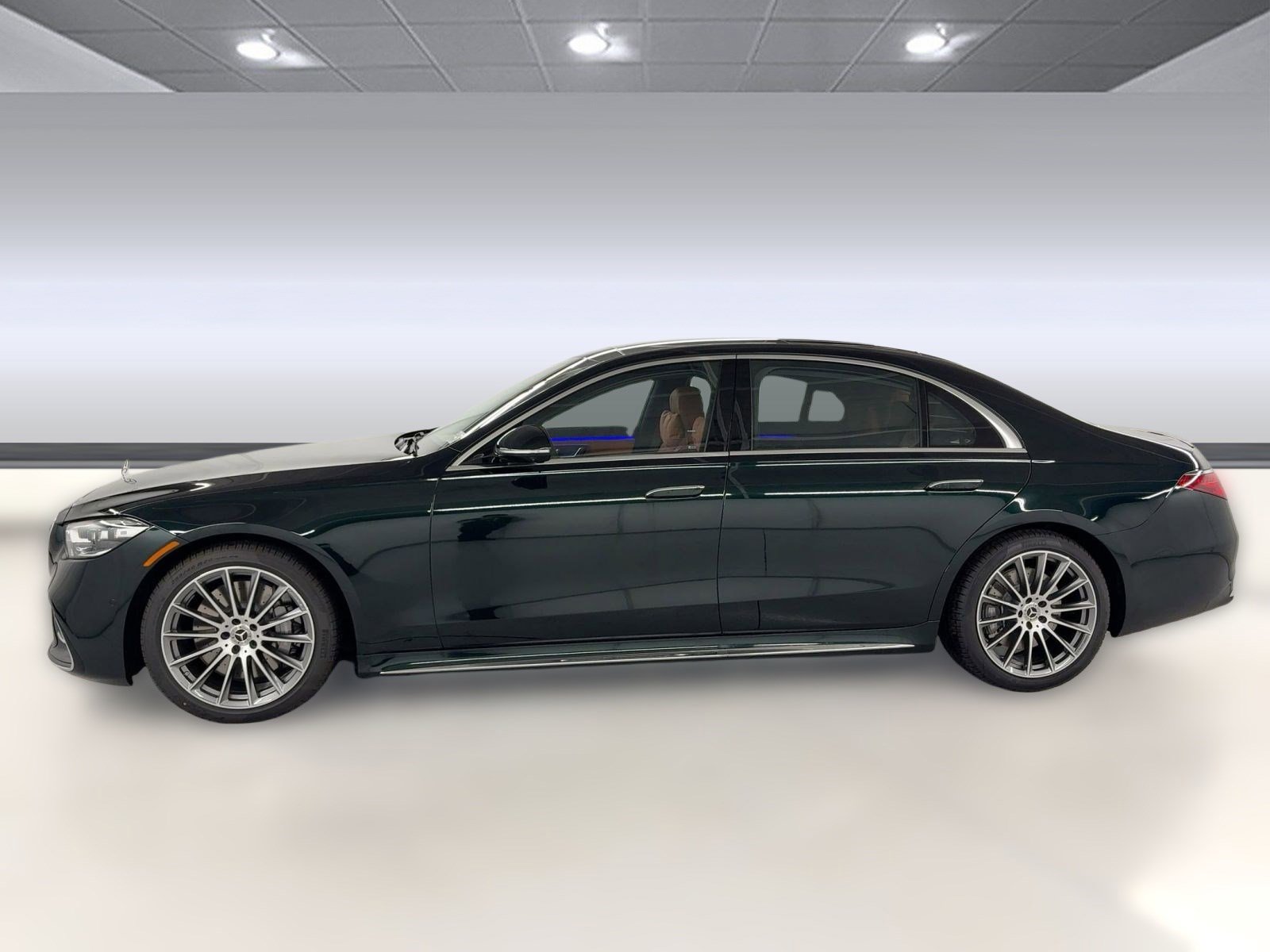 2026 Mercedes Benz S 580 4MATIC photo 2