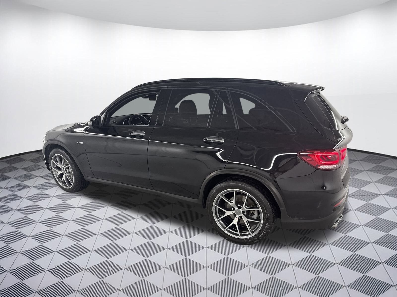 2022 Mercedes Benz GLC AMG 43 4MATIC photo 3