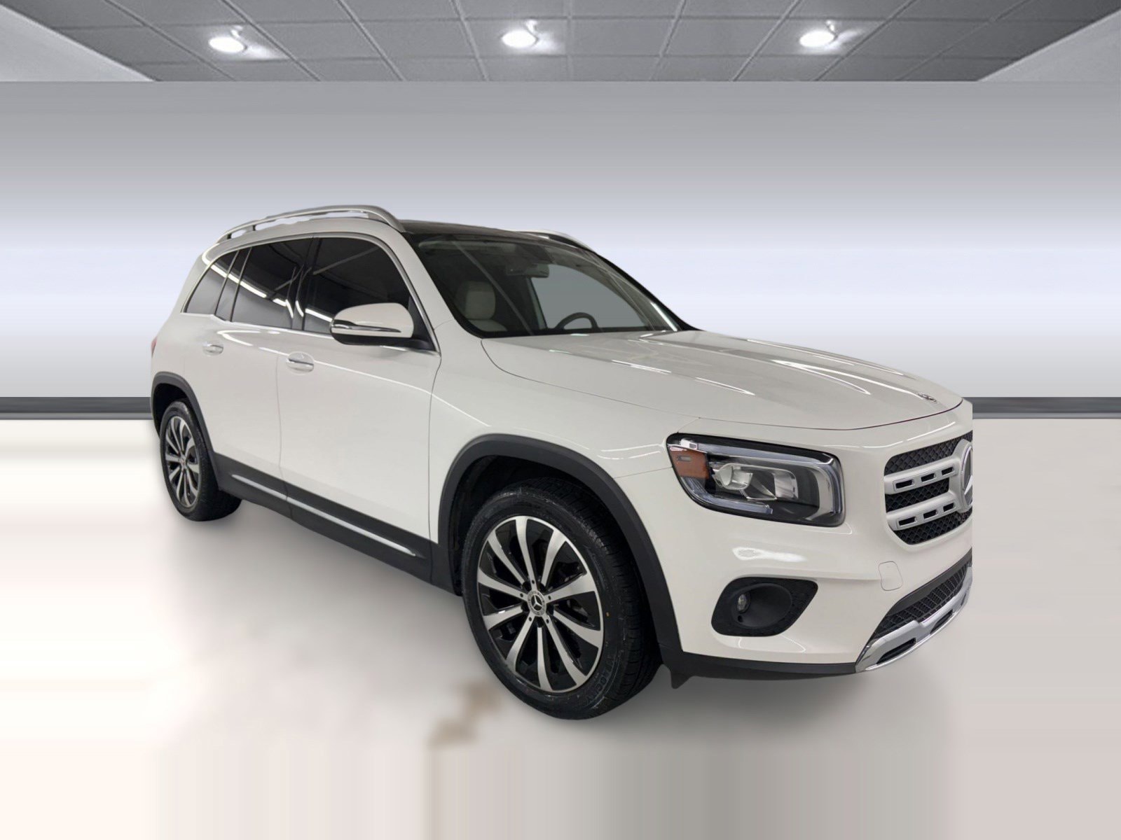 2023 Mercedes-Benz GLB 250 4MATIC photo 6