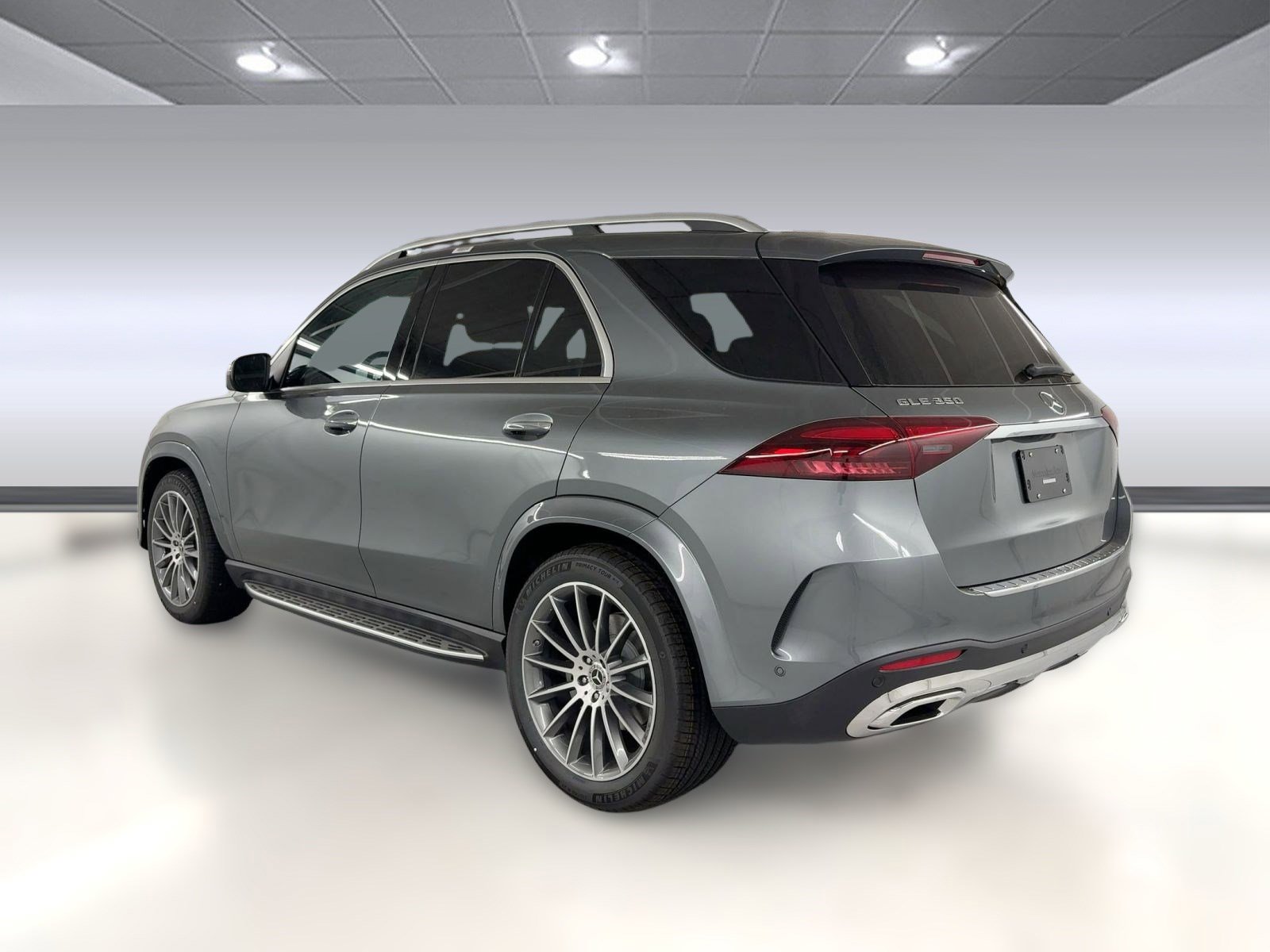 2026 Mercedes Benz GLE 350 photo 2
