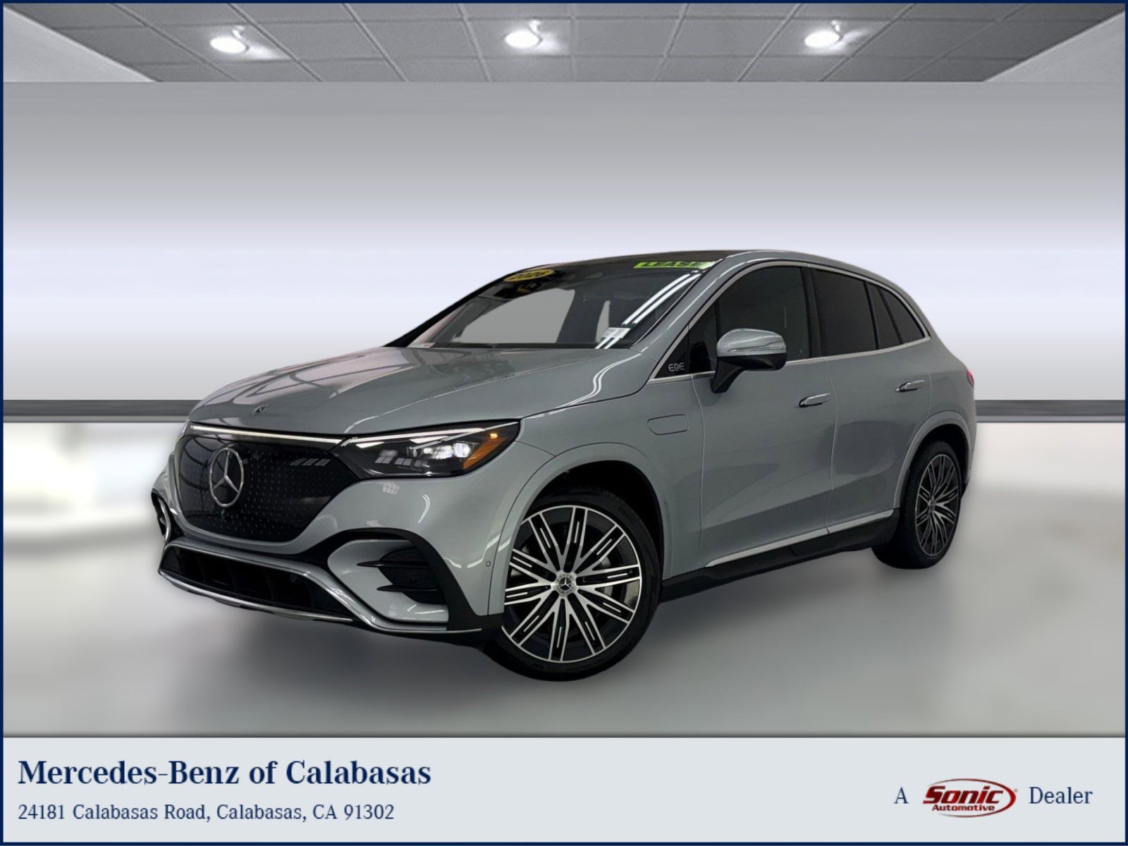 2026 Mercedes-Benz EQE SUV EQE 320 4MATIC's photo