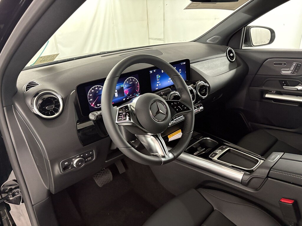 New 2026 Mercedes-Benz GLA 250 SUV