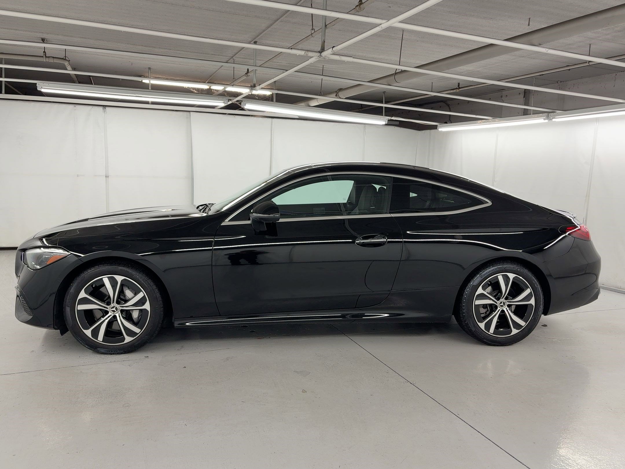 2025 Mercedes Benz CLE 300 4MATIC Coupe photo 2