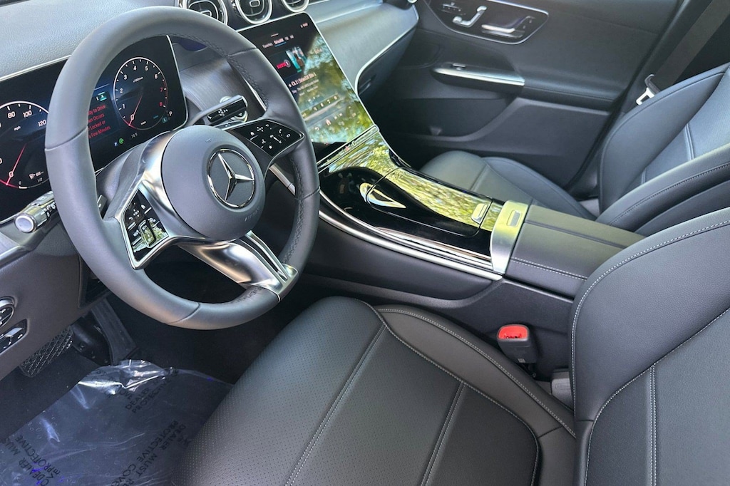 New 2026 Mercedes-Benz GLC 300 4MATIC SUV