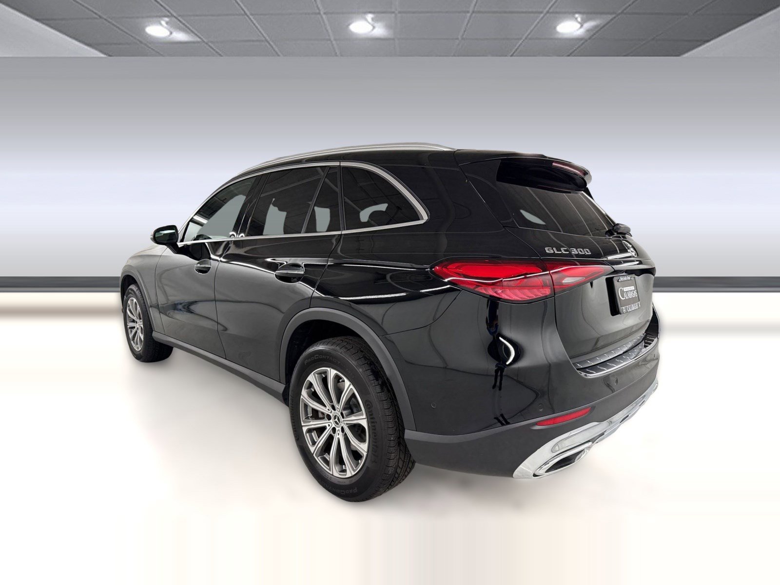 2026 Mercedes-Benz GLC 300 photo 2