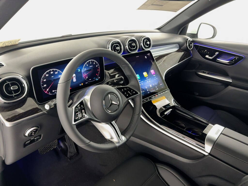 New 2026 Mercedes-Benz GLC 300 SUV