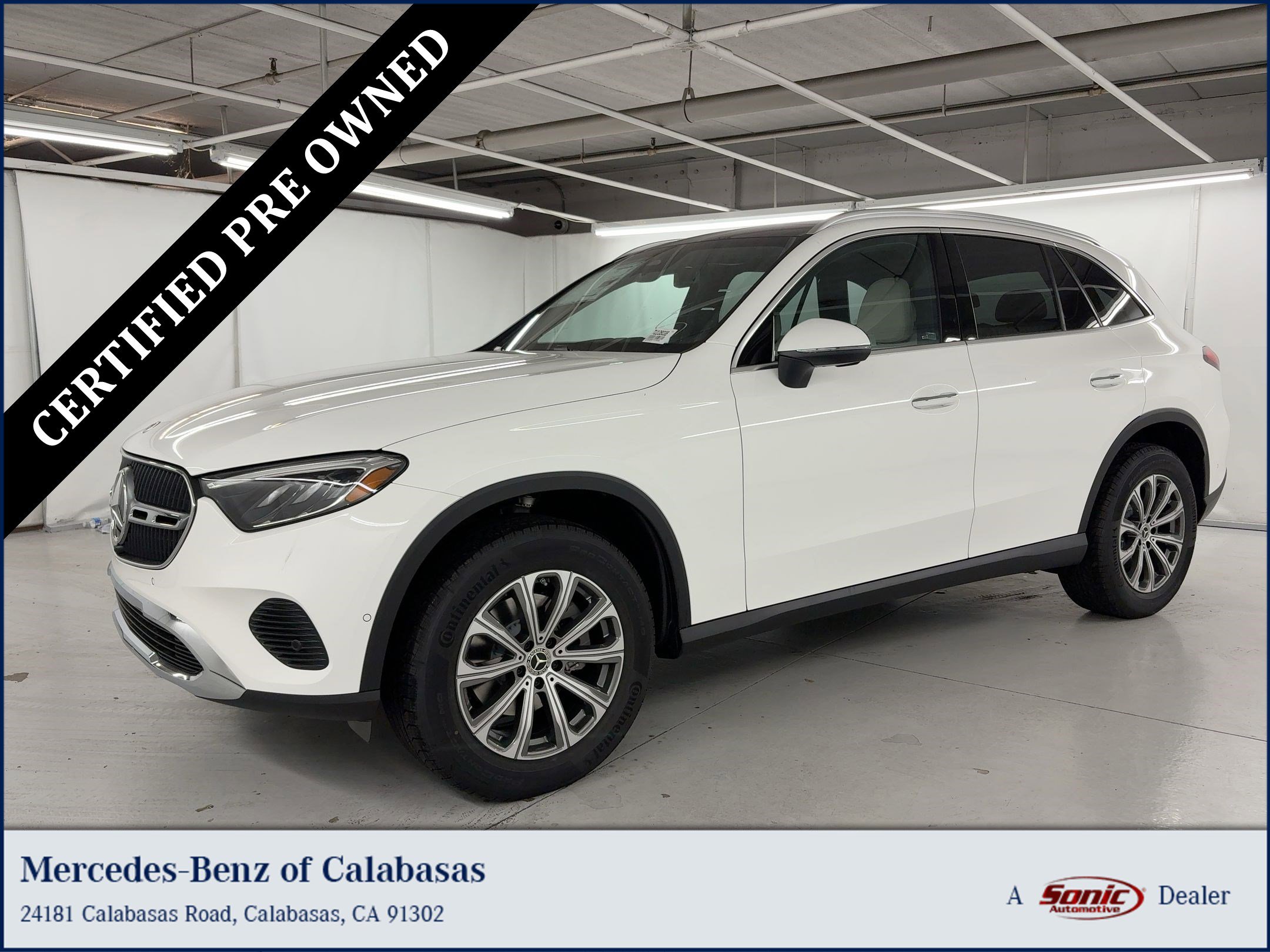 2026 Mercedes-Benz GLC GLC 300's photo