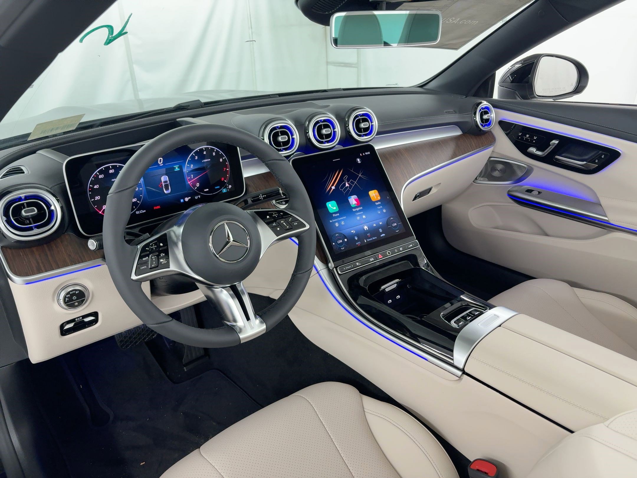 2026 Mercedes Benz CLE 300 4MATIC photo 4