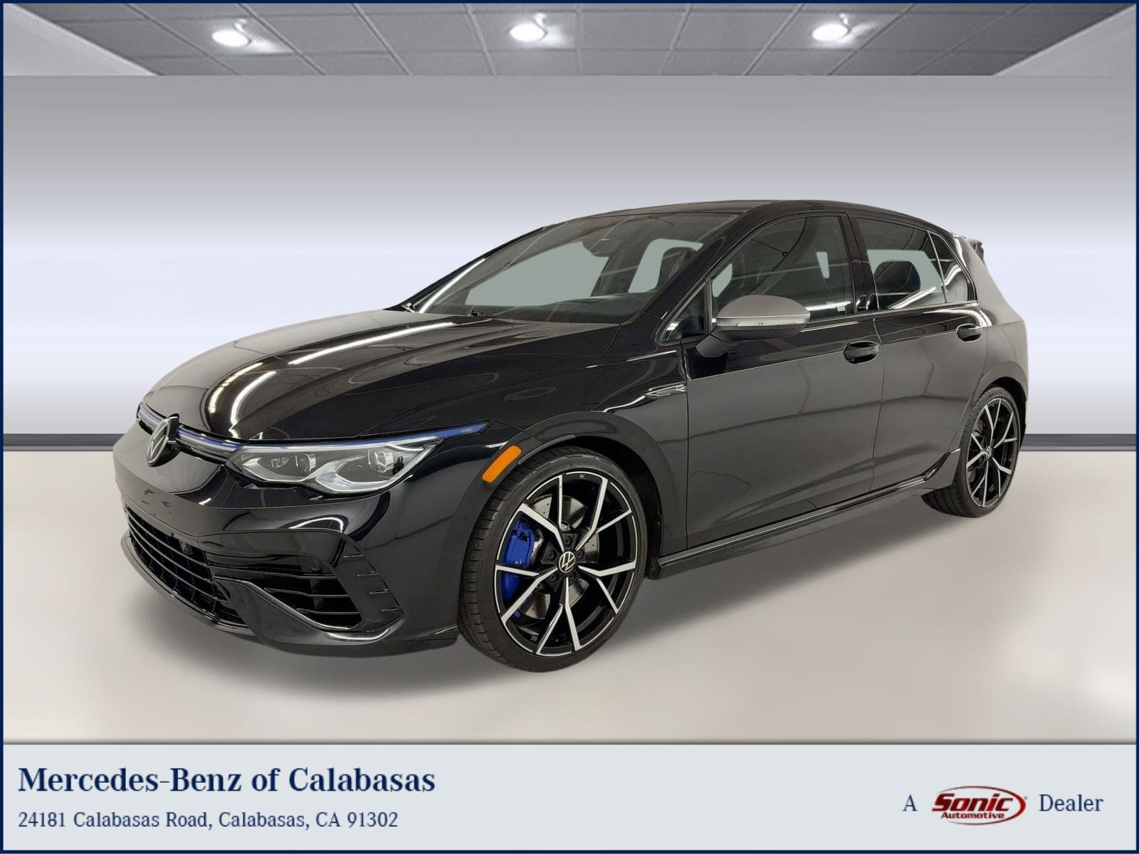 2023 Volkswagen Golf R R's photo