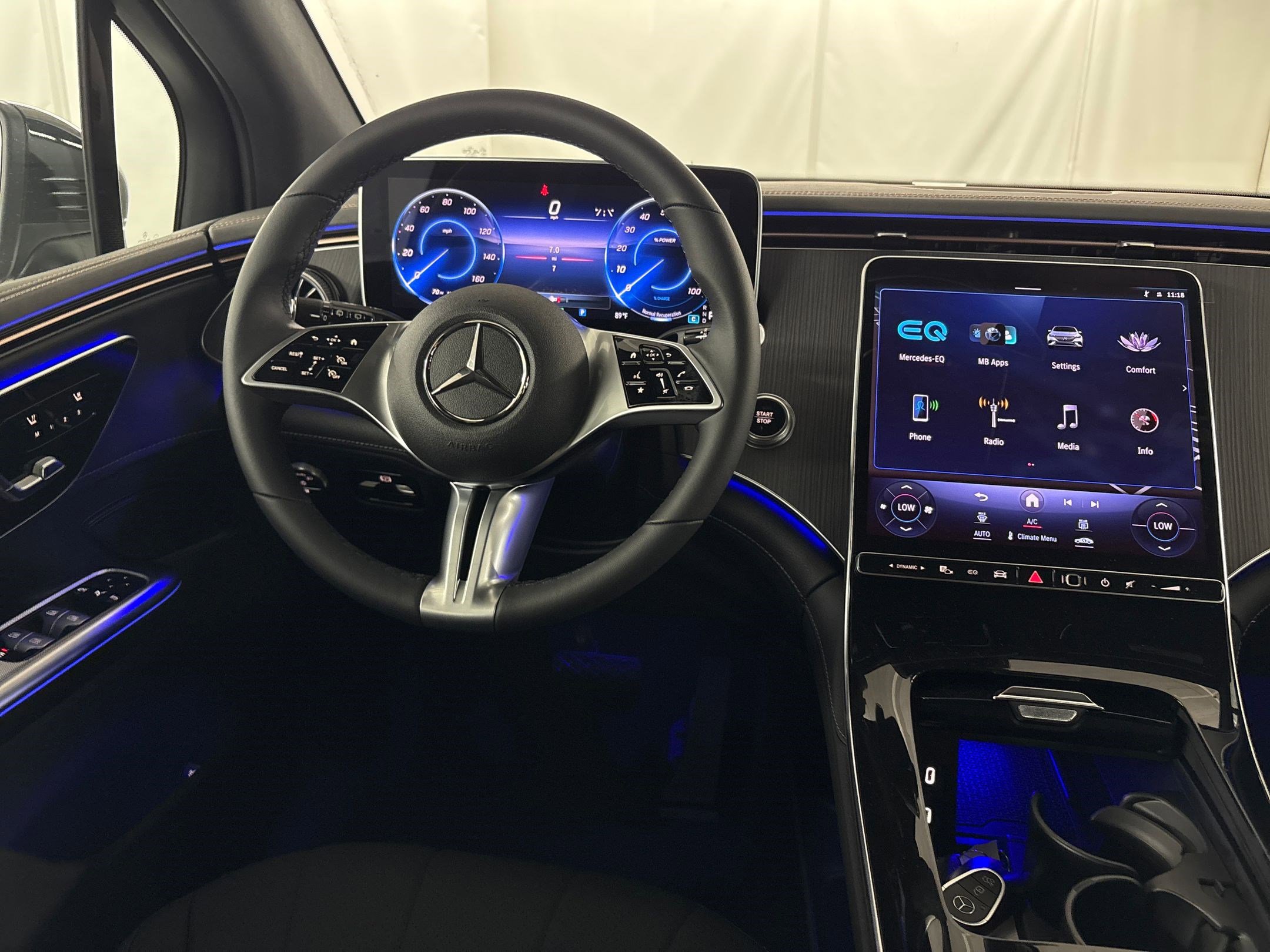 2026 Mercedes Benz EQE SUV photo 4