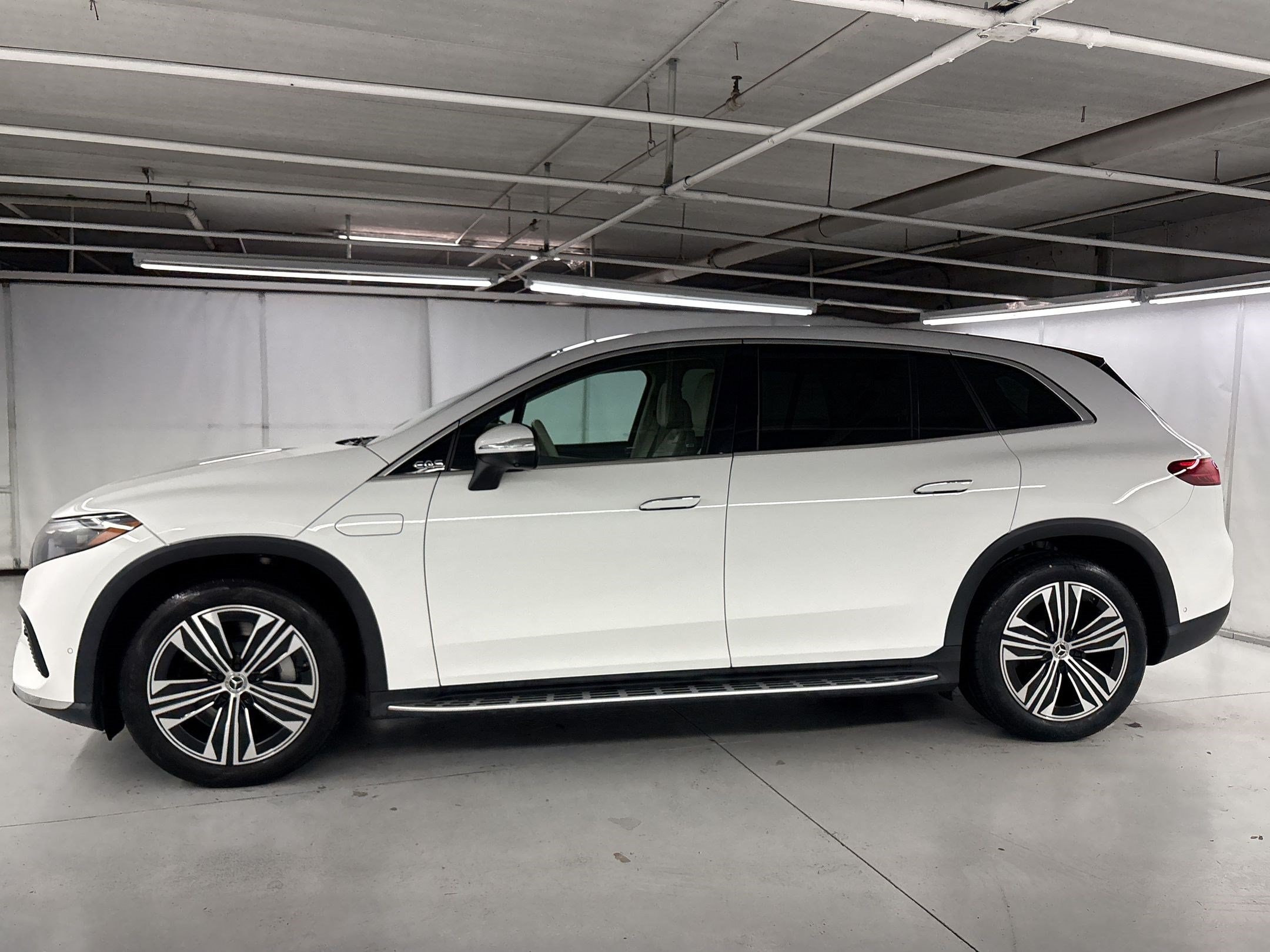Certified 2024 Mercedes-Benz EQS SUV Base with VIN 4JGDM2DBXRA034804 for sale in Calabasas, CA