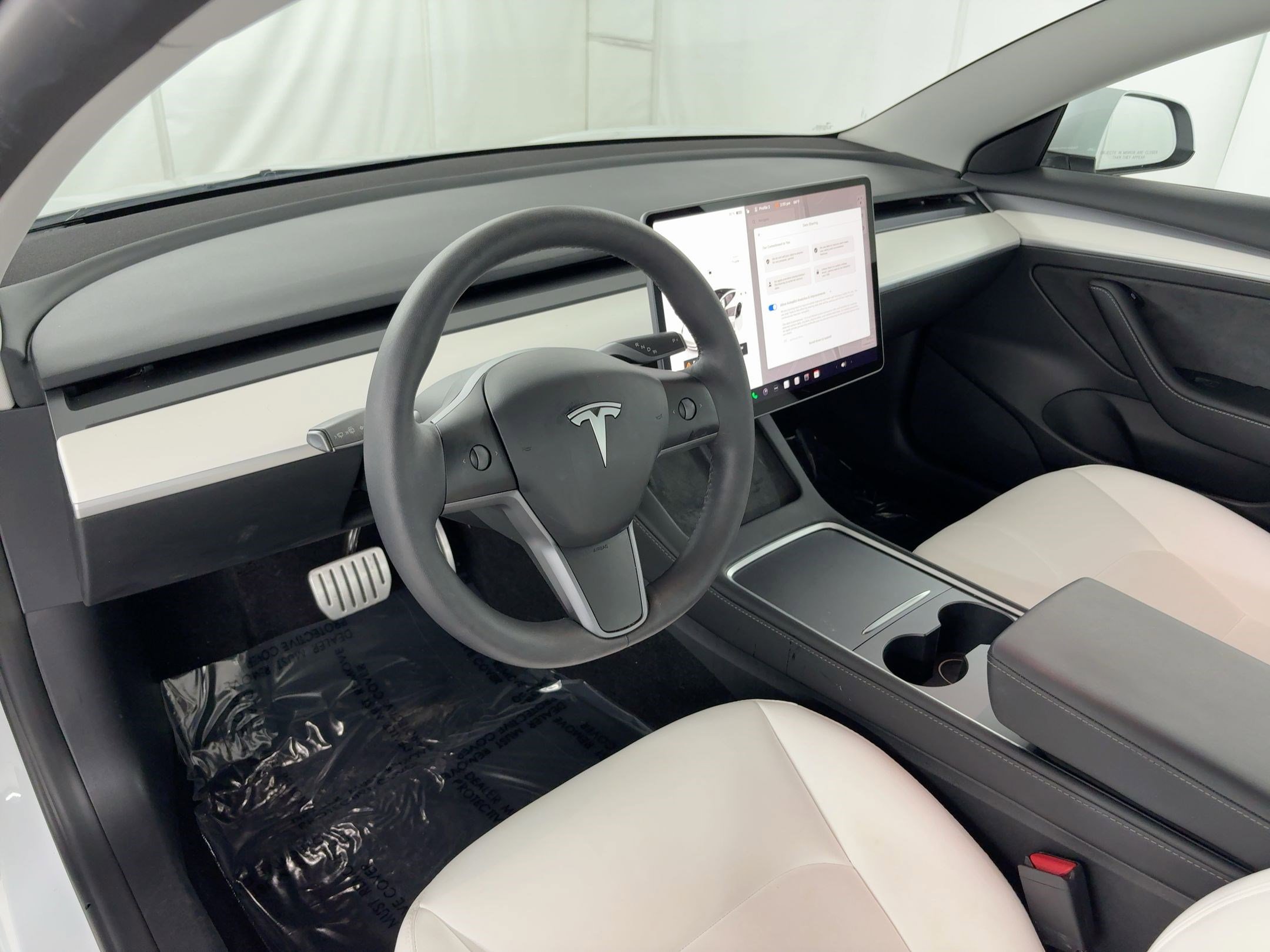 2023 Tesla Model 3 Performance photo 4