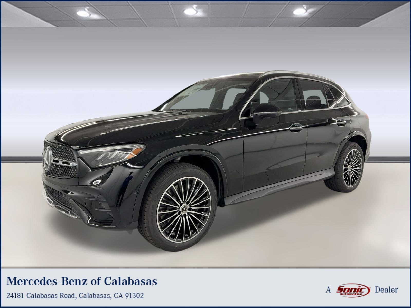 2026 Mercedes-Benz GLC Base's photo