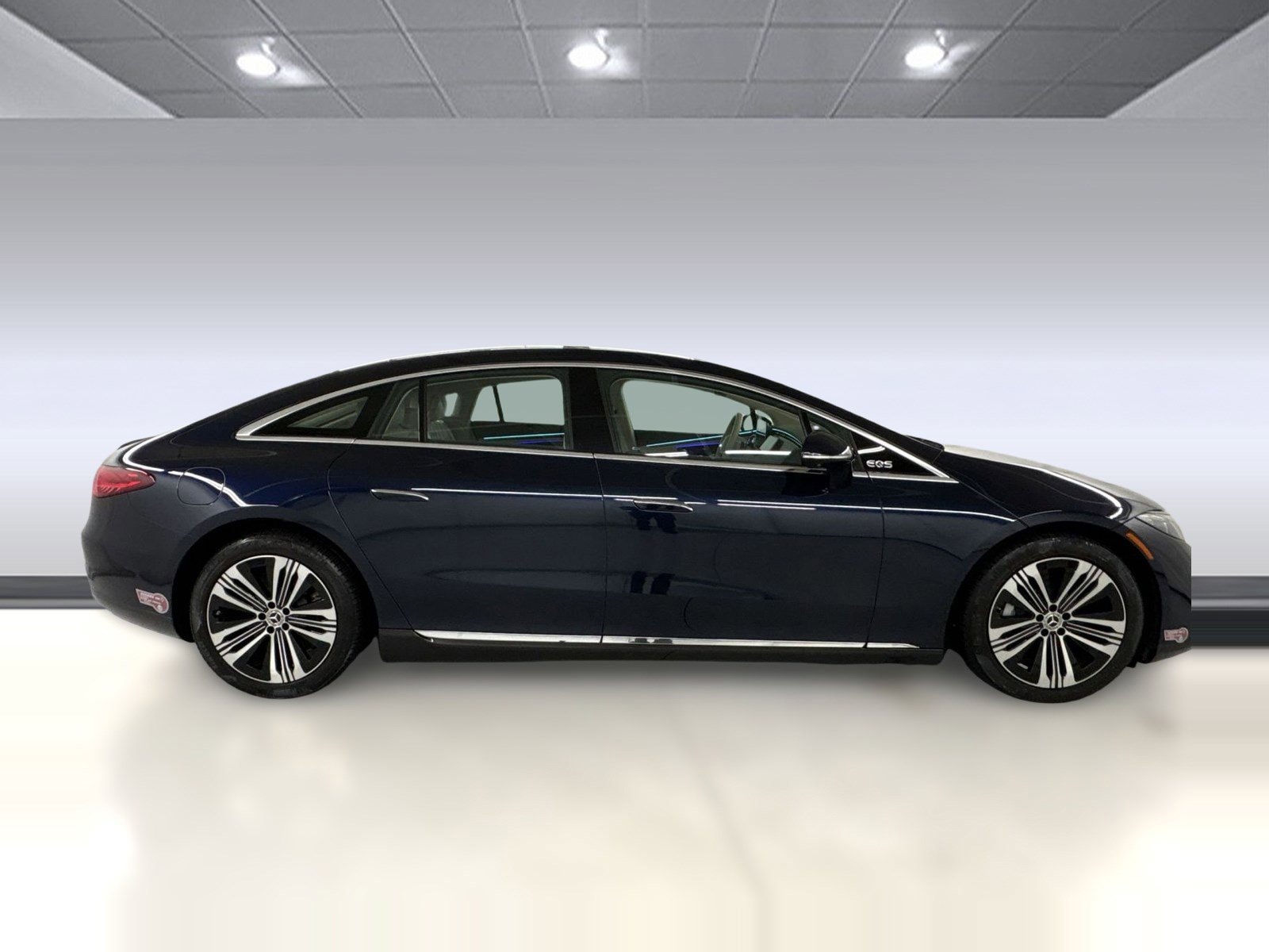 2023 Mercedes-Benz EQS 450 4MATIC photo 3