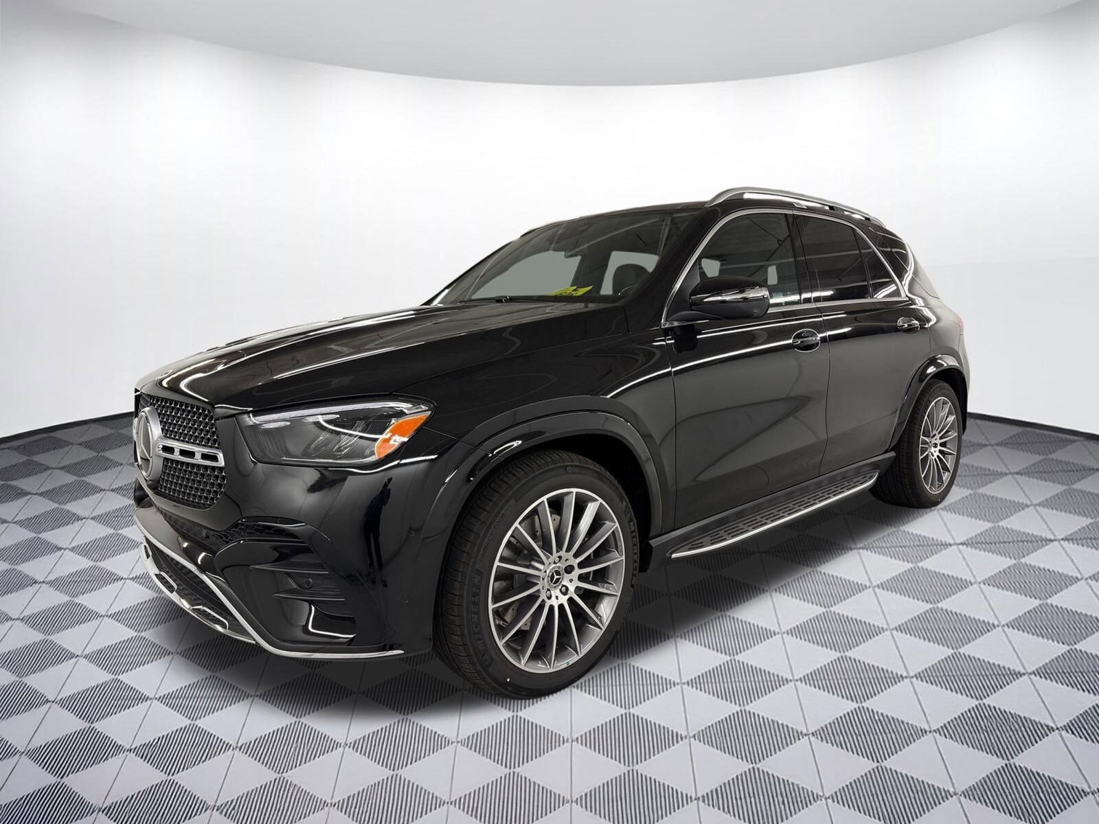 2026 Mercedes Benz GLE 580 4MATIC photo 2