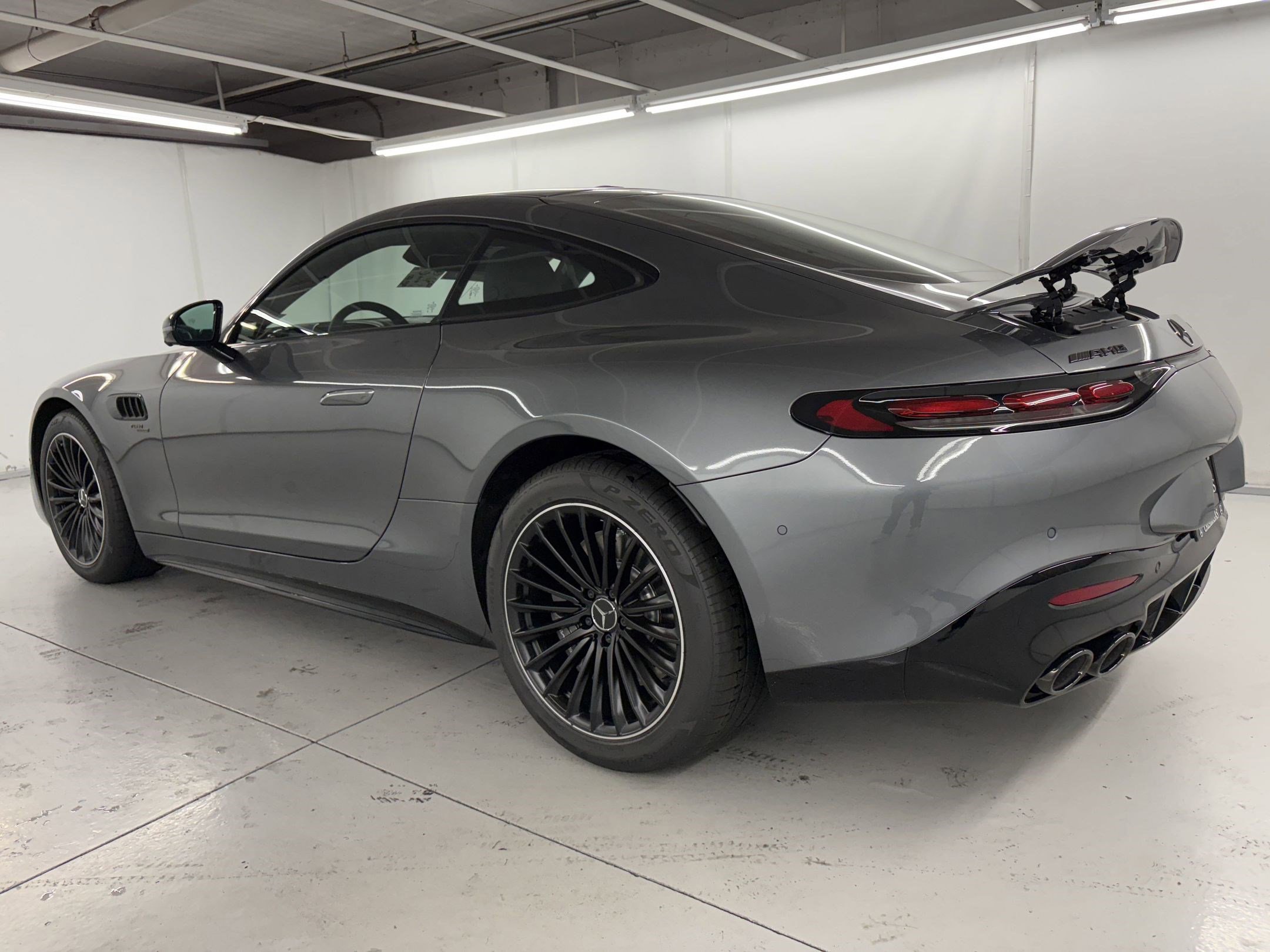 2025 Mercedes Benz AMG GT photo 3