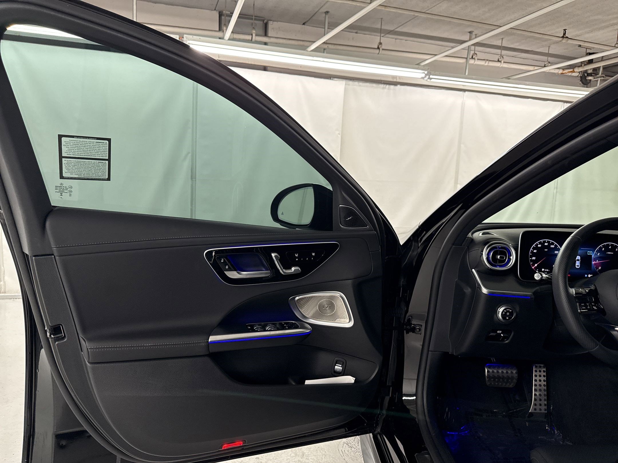 2024 Mercedes-Benz C-Class C 300 photo 4