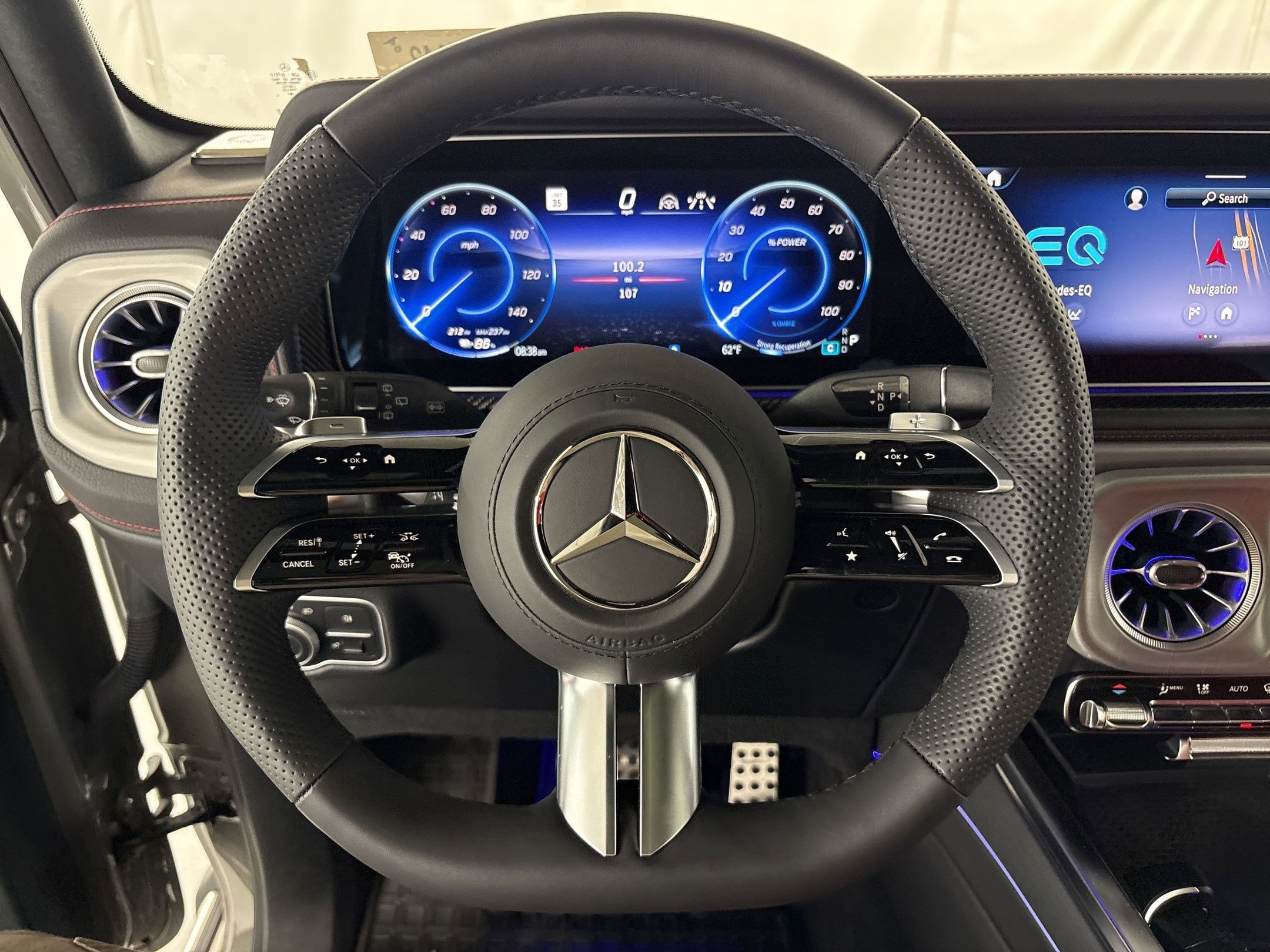 2025 Mercedes-Benz G-Class G580 - Photo 16