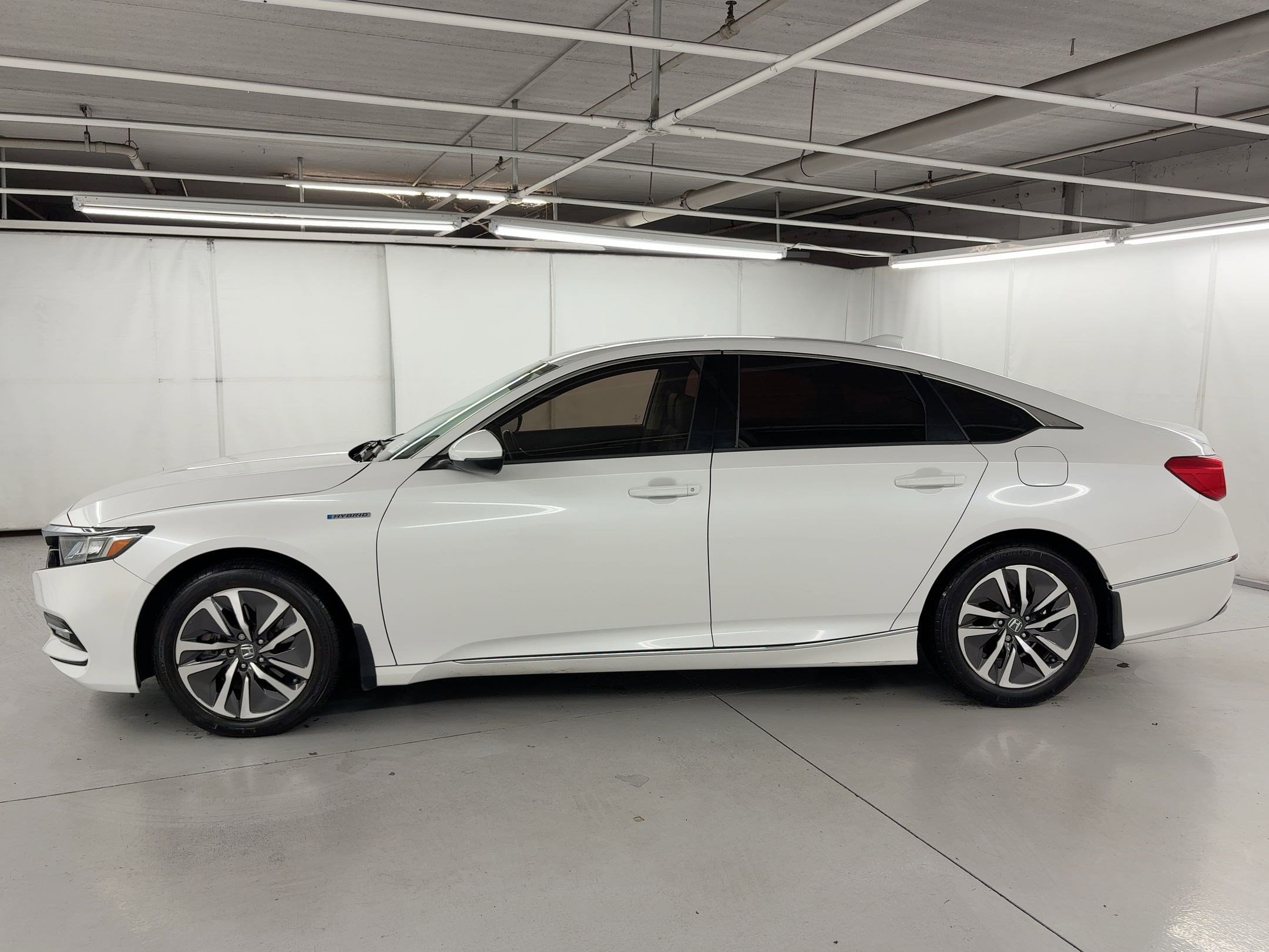 Used 2019 Honda Accord Hybrid EX-L with VIN 1HGCV3F50KA022081 for sale in Calabasas, CA