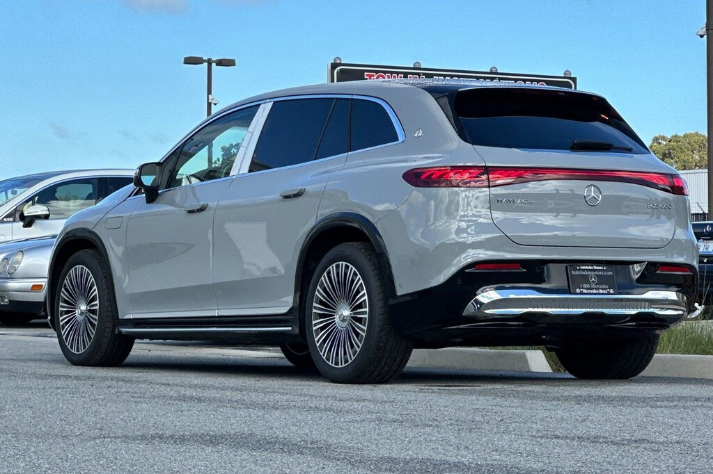 New 2025 Mercedes-Benz Maybach EQS 680 SUV Base SUV