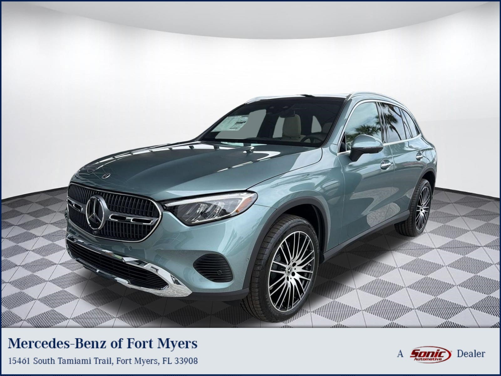 2026 Mercedes-Benz GLC 300