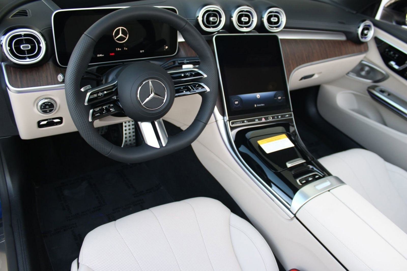 2026 Mercedes Benz CLE 300 4MATIC photo 4