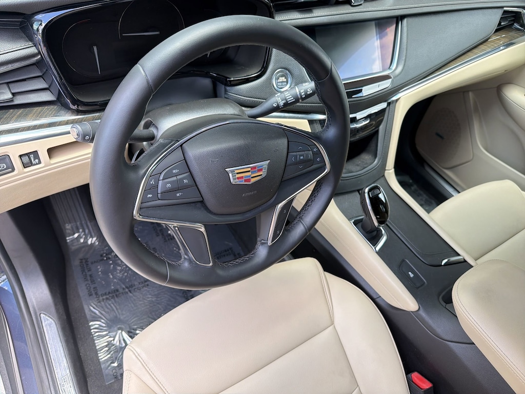 Used 2019 CADILLAC XT5 FWD SUV
