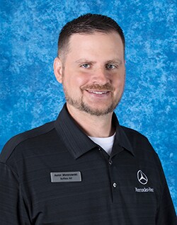 Staff member Aaron Woronowski from ID_963f70c301ea