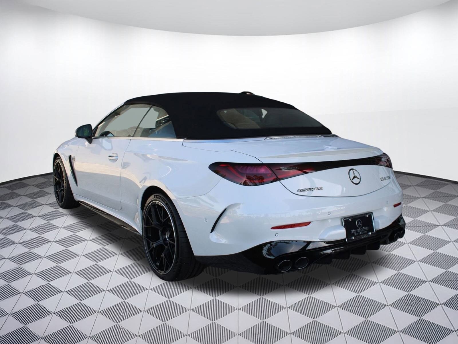 2026 Mercedes Benz CLE AMG 53 4MATIC photo 3